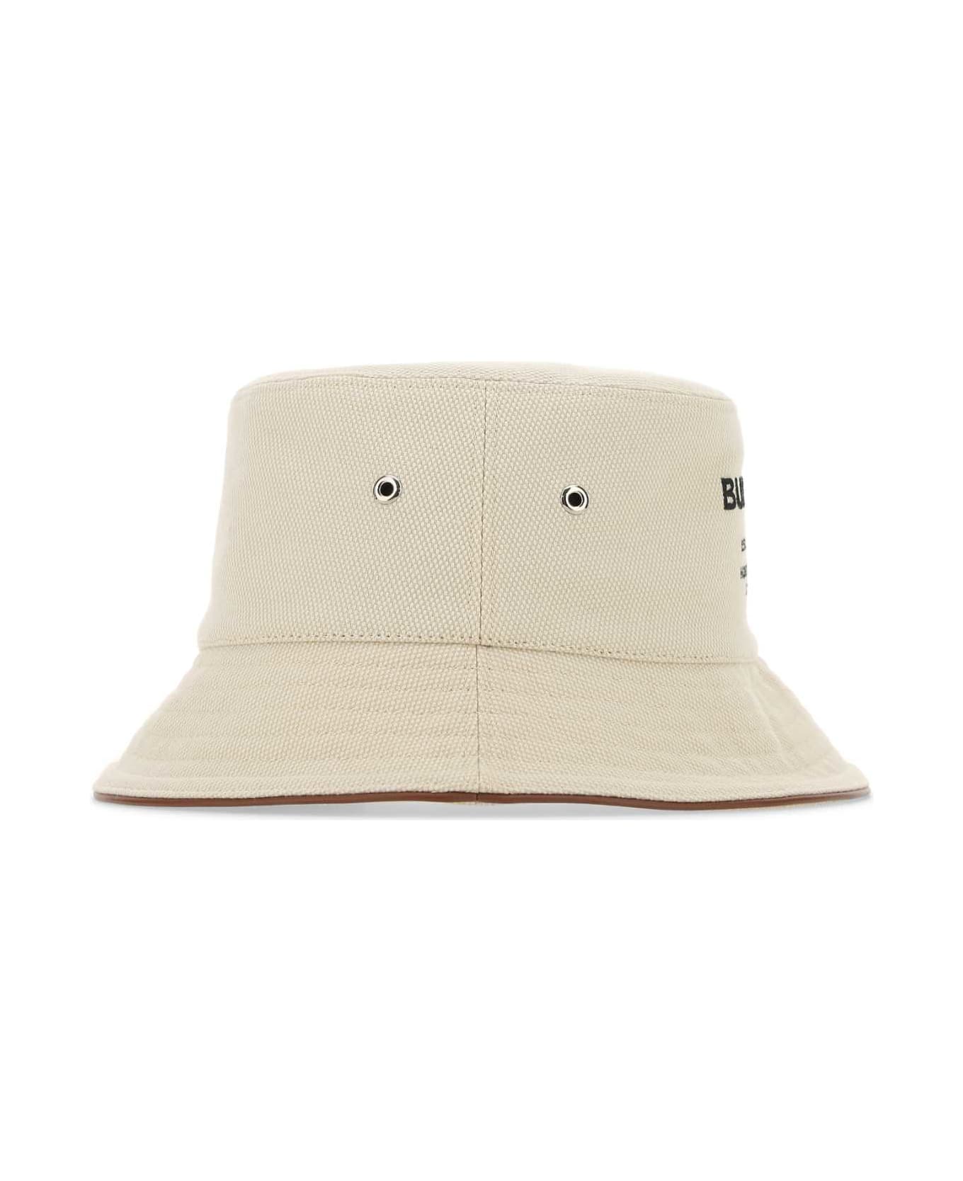 Burberry Sand Cotton Hat and - A1395