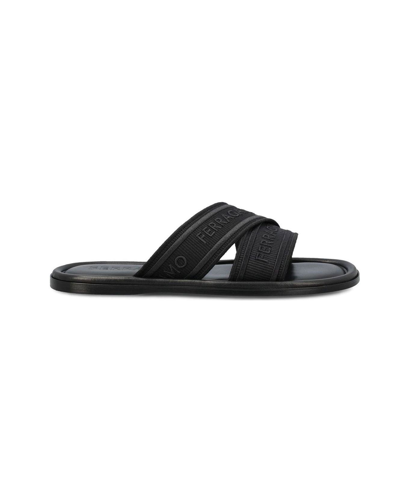 Ferragamo Logo Embossed Slip-on Sandals - Black