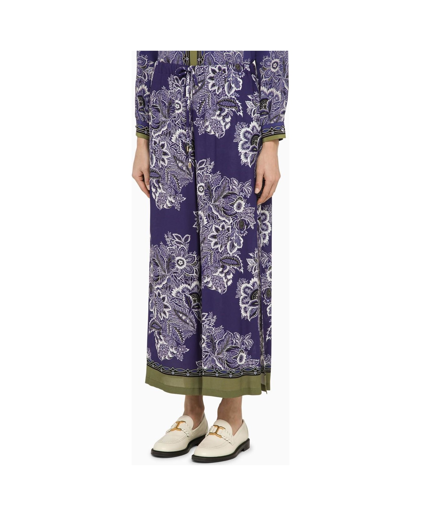 Etro Multicoloured Viscose Trousers - STAMPA FDO BLU (Purple)