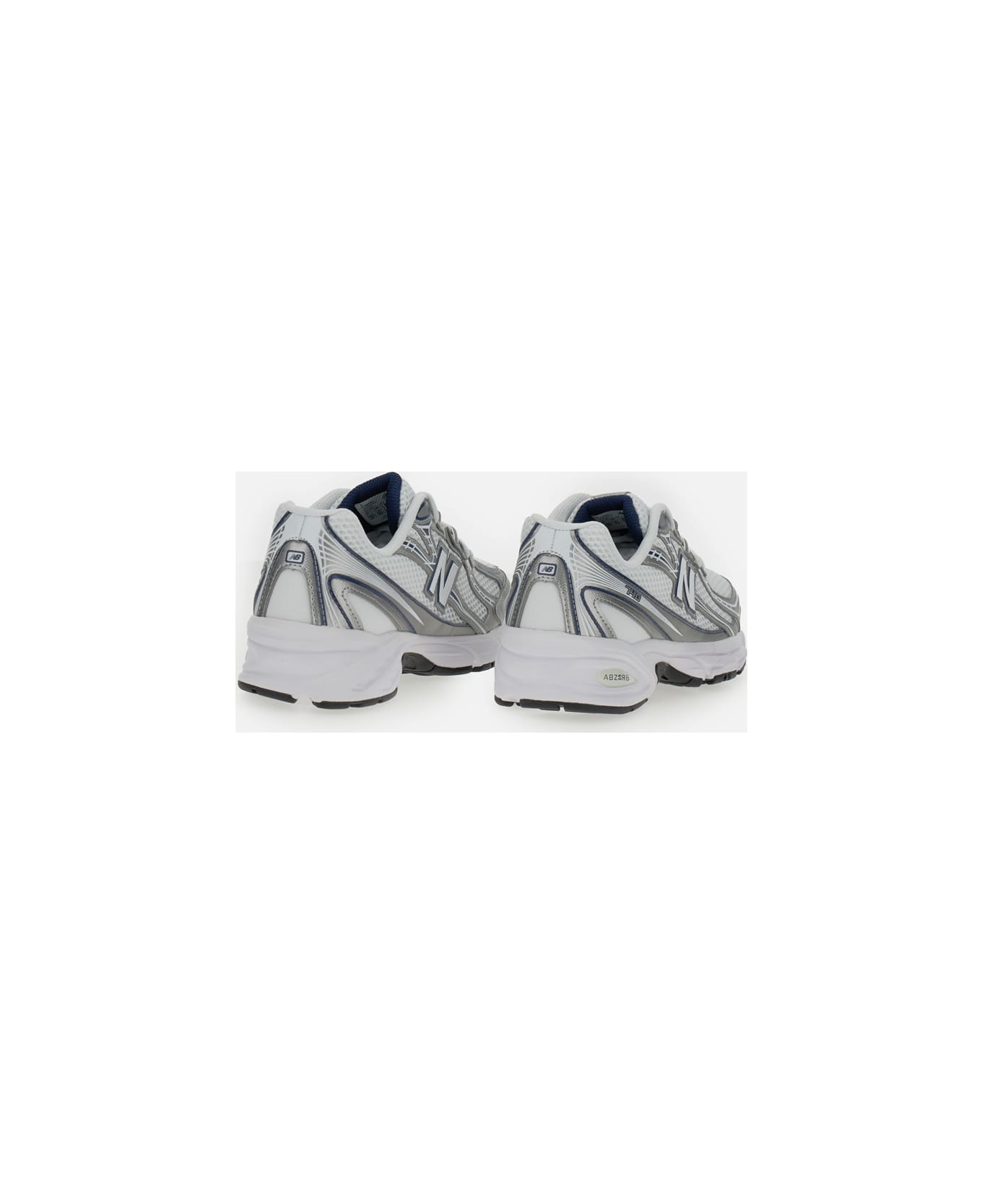 New Balance U740 Sneakers - White