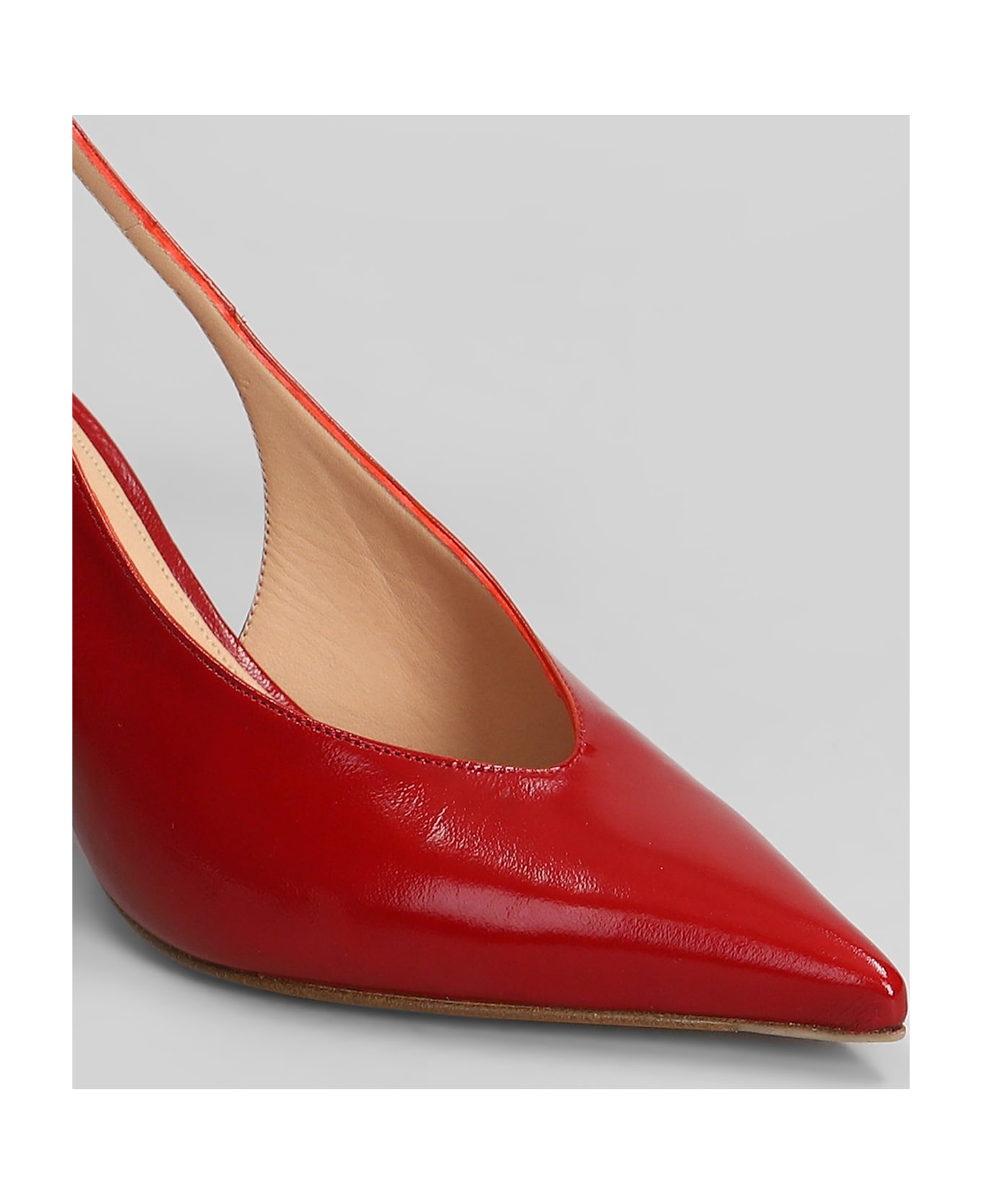 The Seller Pumps In Red Leather - red