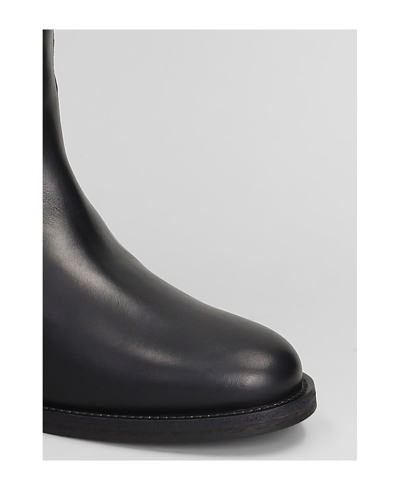 Via Roma 15 In Black Leather - black