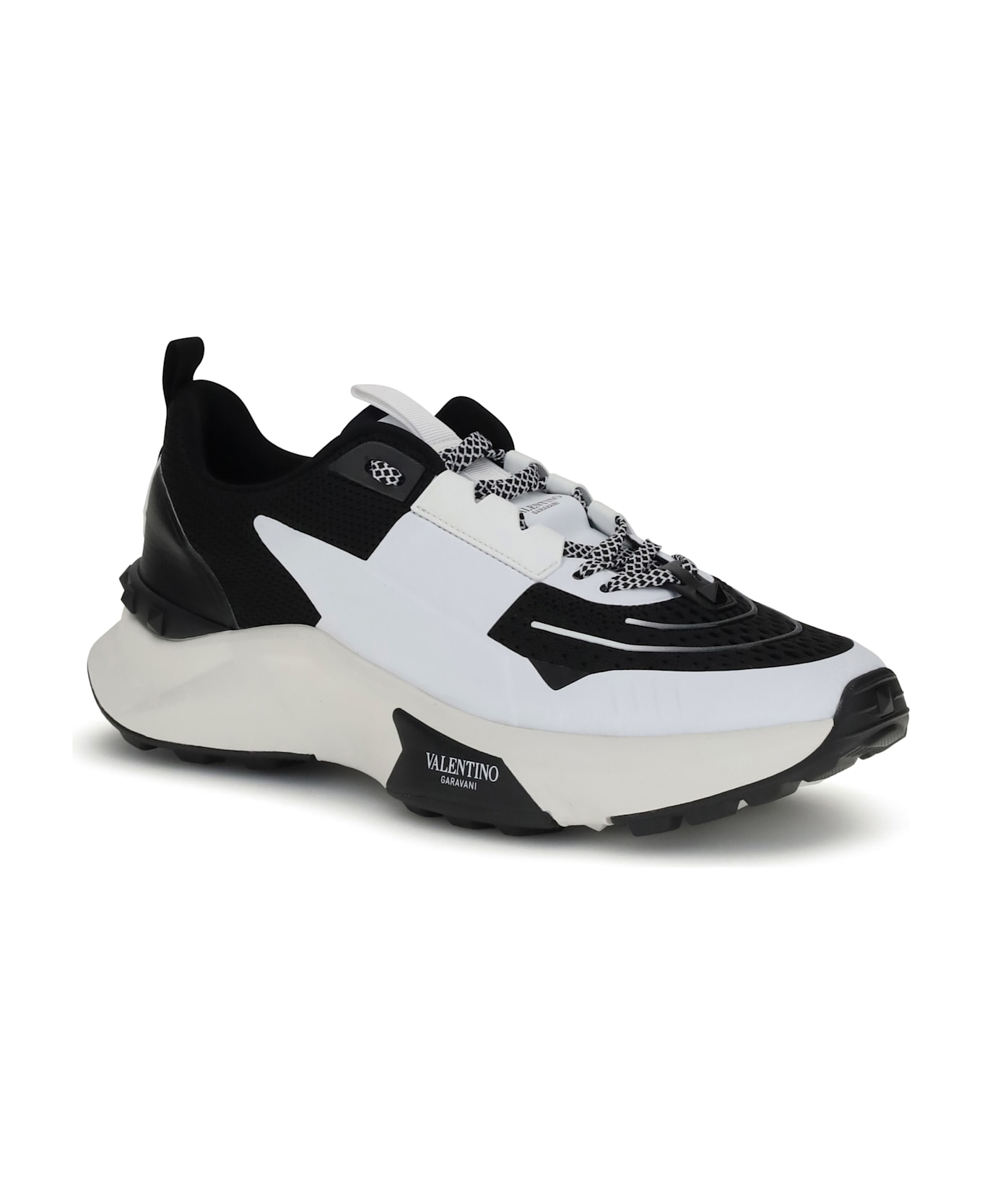 Valentino Garavani True Act Sneakers