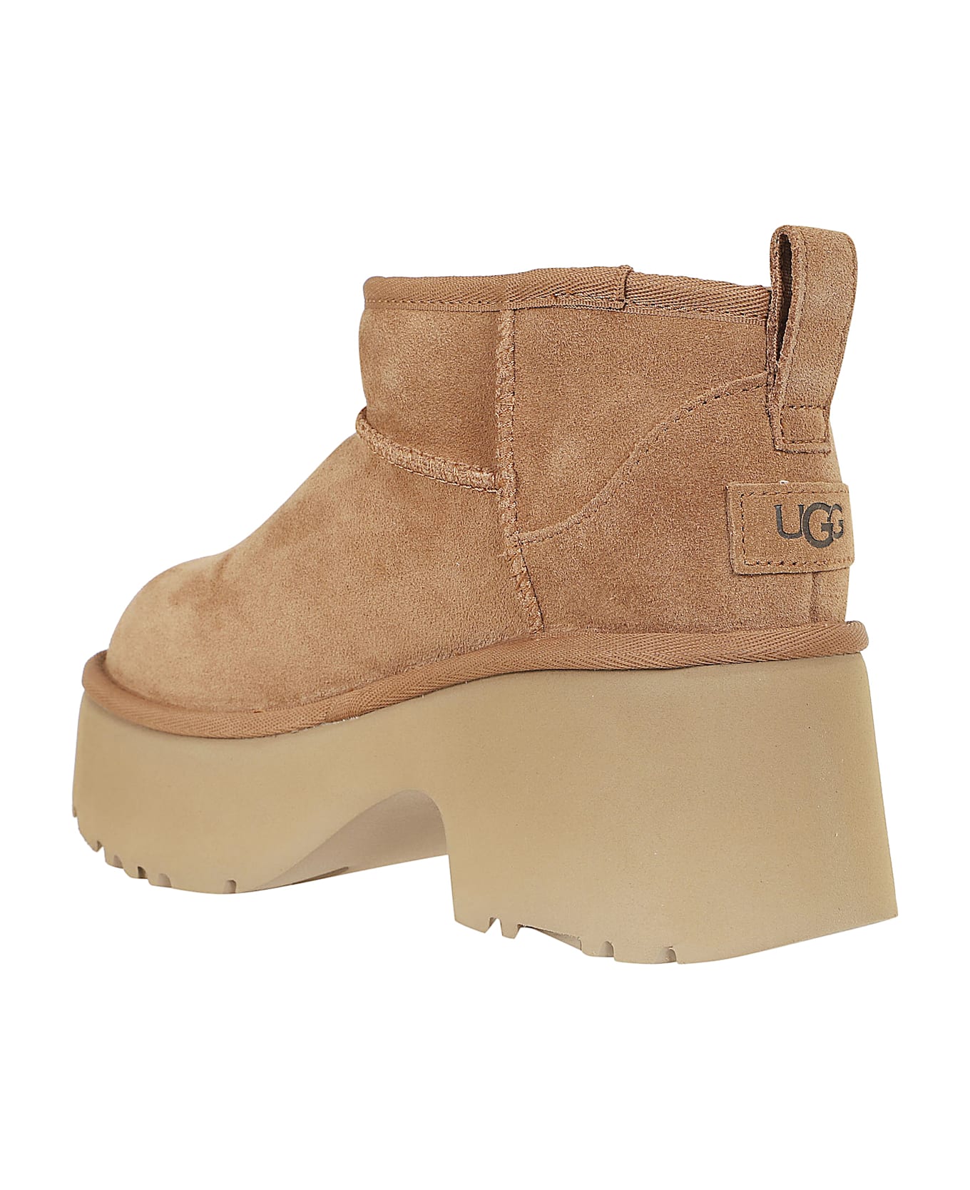 UGG W Classic Ultra Mini New Heights - Che Chestnut
