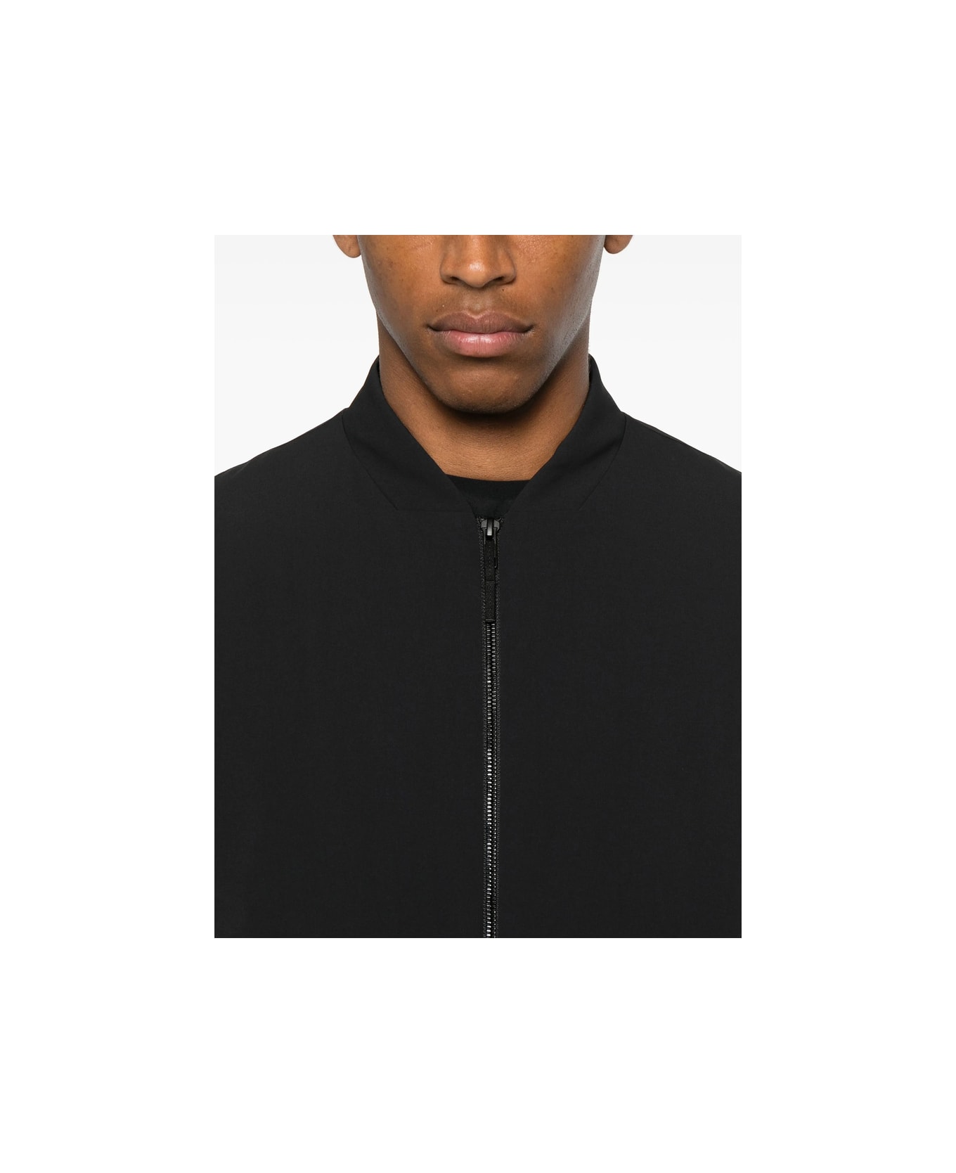 Arc
teryx Veilance Outerwear - BLACK