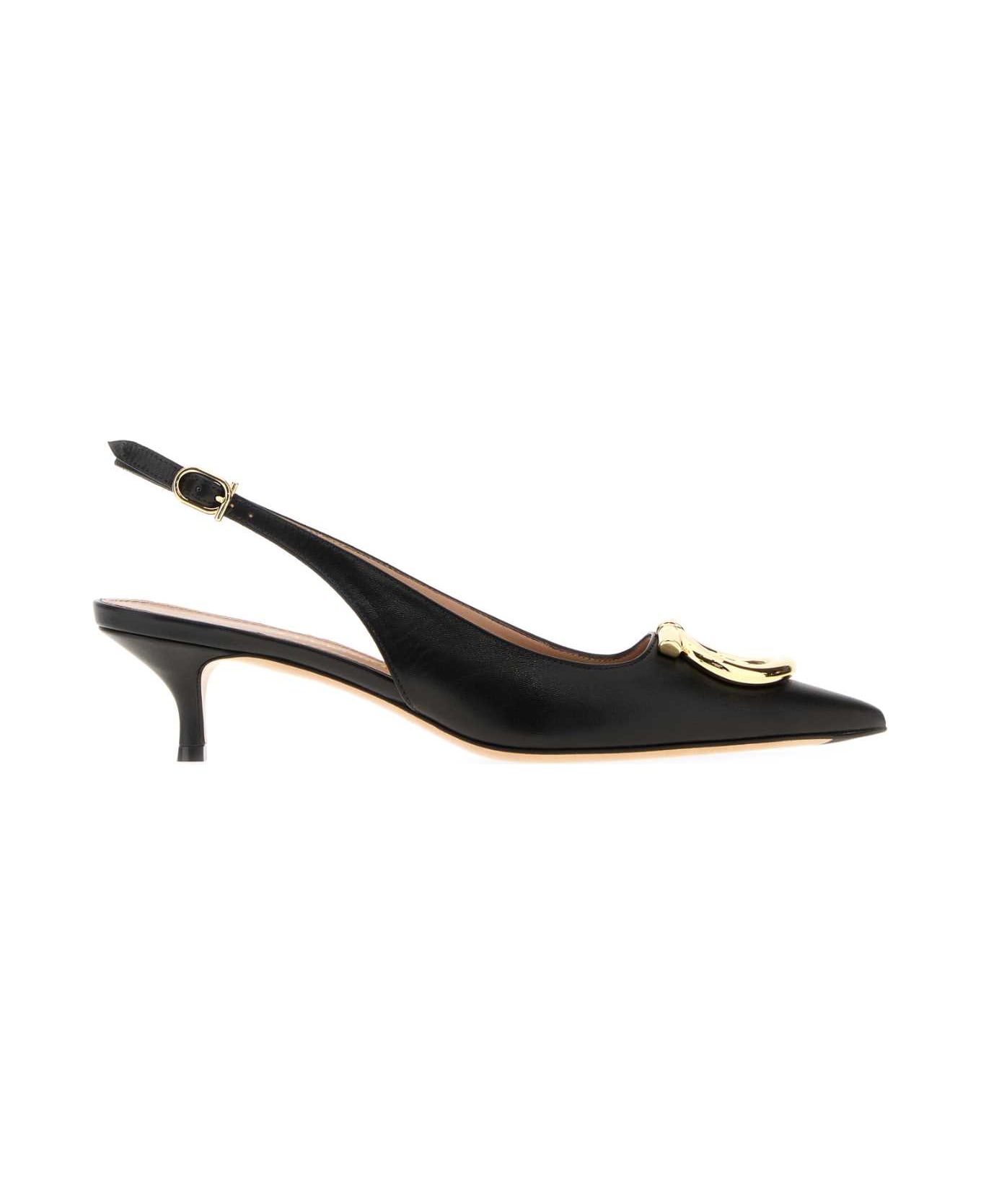 Ferragamo Black Leather Sara 40 Pumps - NERONEROAMARETTI