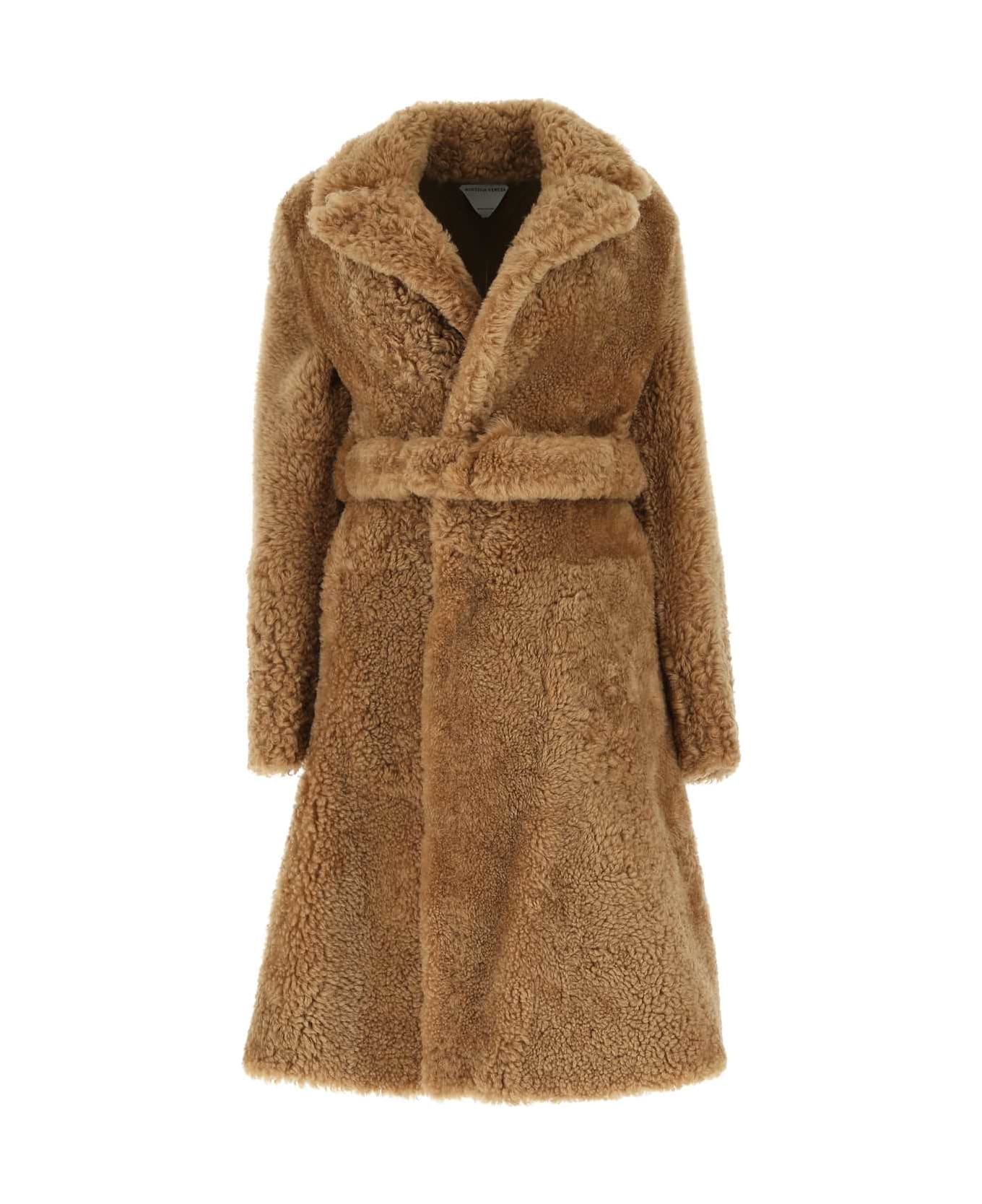 Bottega Veneta Camel Shearling Coat - 2640