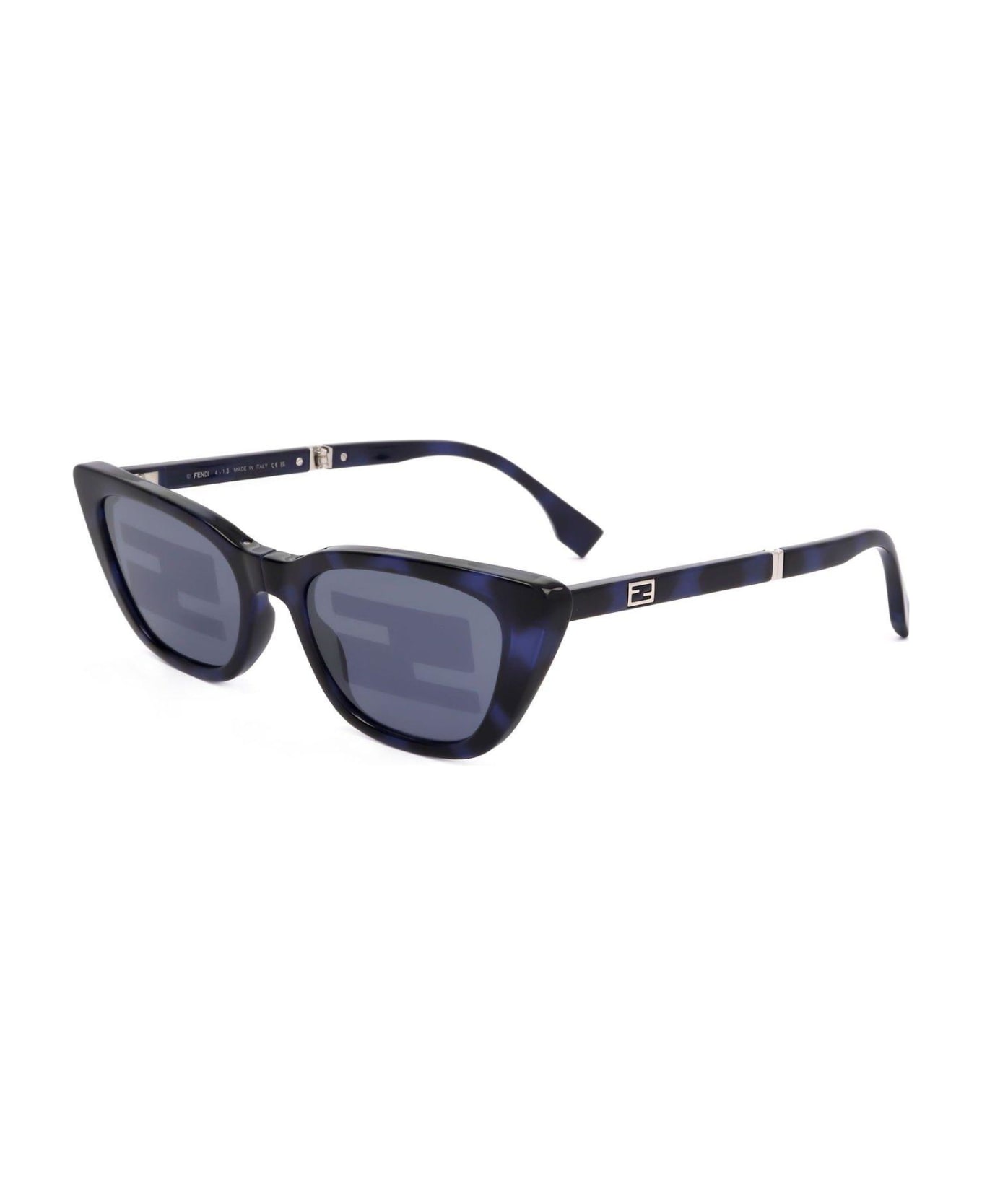 Fendi Eyewear Cat-eye Frame oversized Sunglasses - 55x