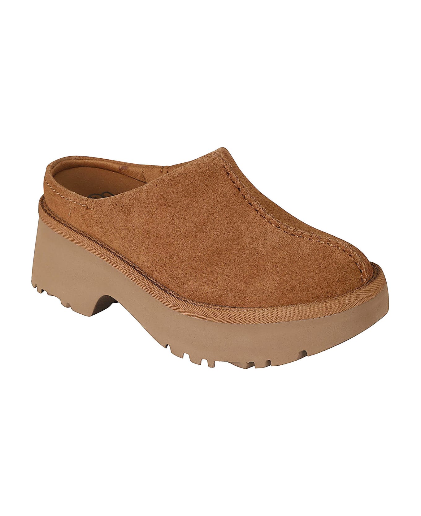 UGG New Heights Clogs - CHESTNUT サンダル