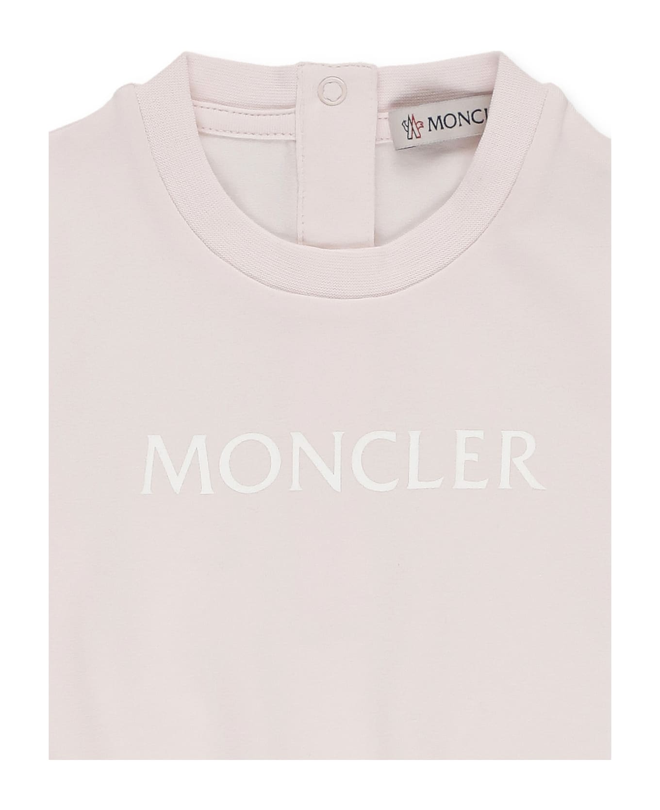 Moncler T-shirt With Logo - Pink ボディスーツ＆セットアップ