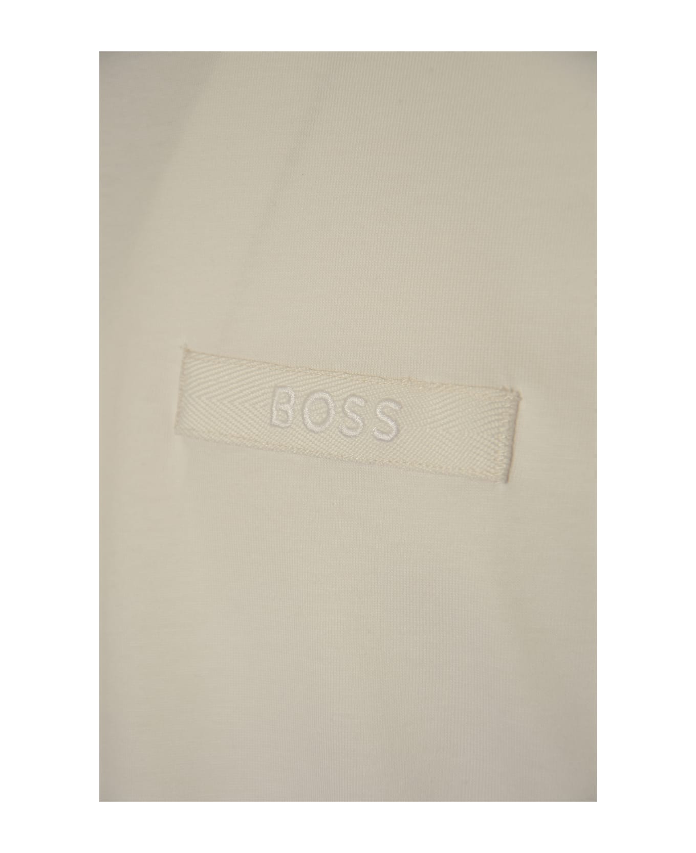 Hugo Boss Round Neck Classic T-shirt - Beige