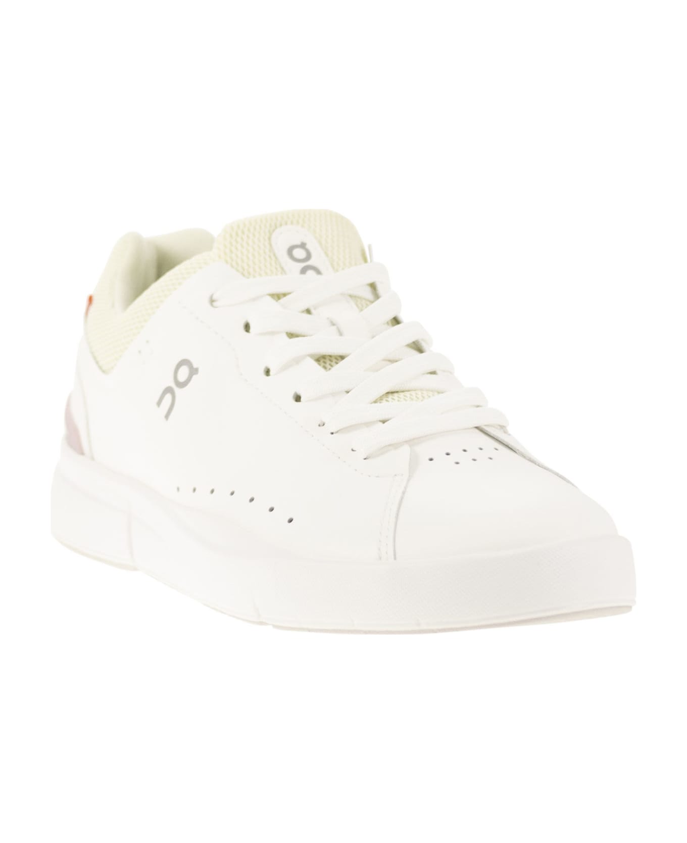 ON The Roger Advantage - Sneakers - White