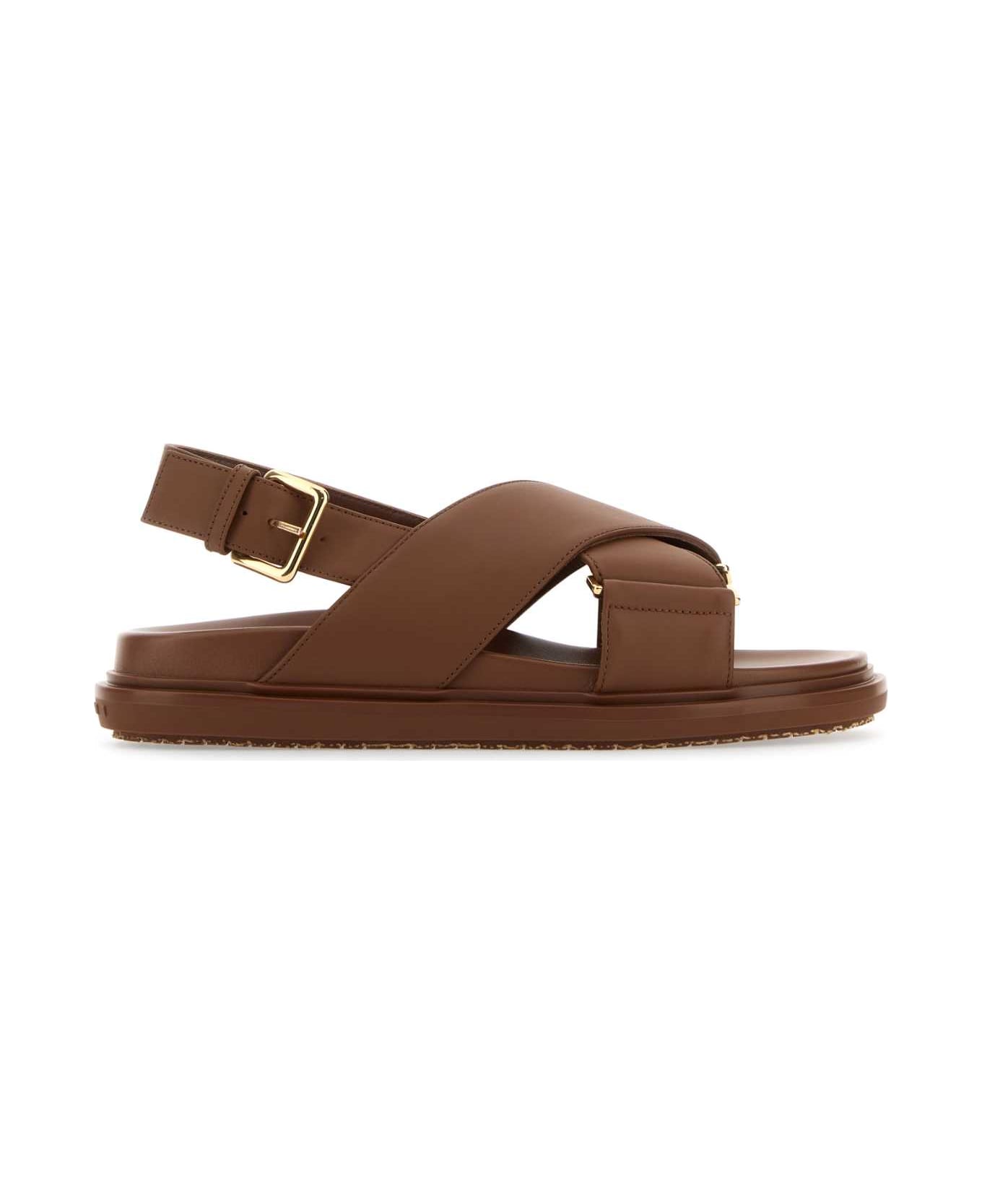 Marni Brown Leather Fussbett Sandals - GOLDBROWN