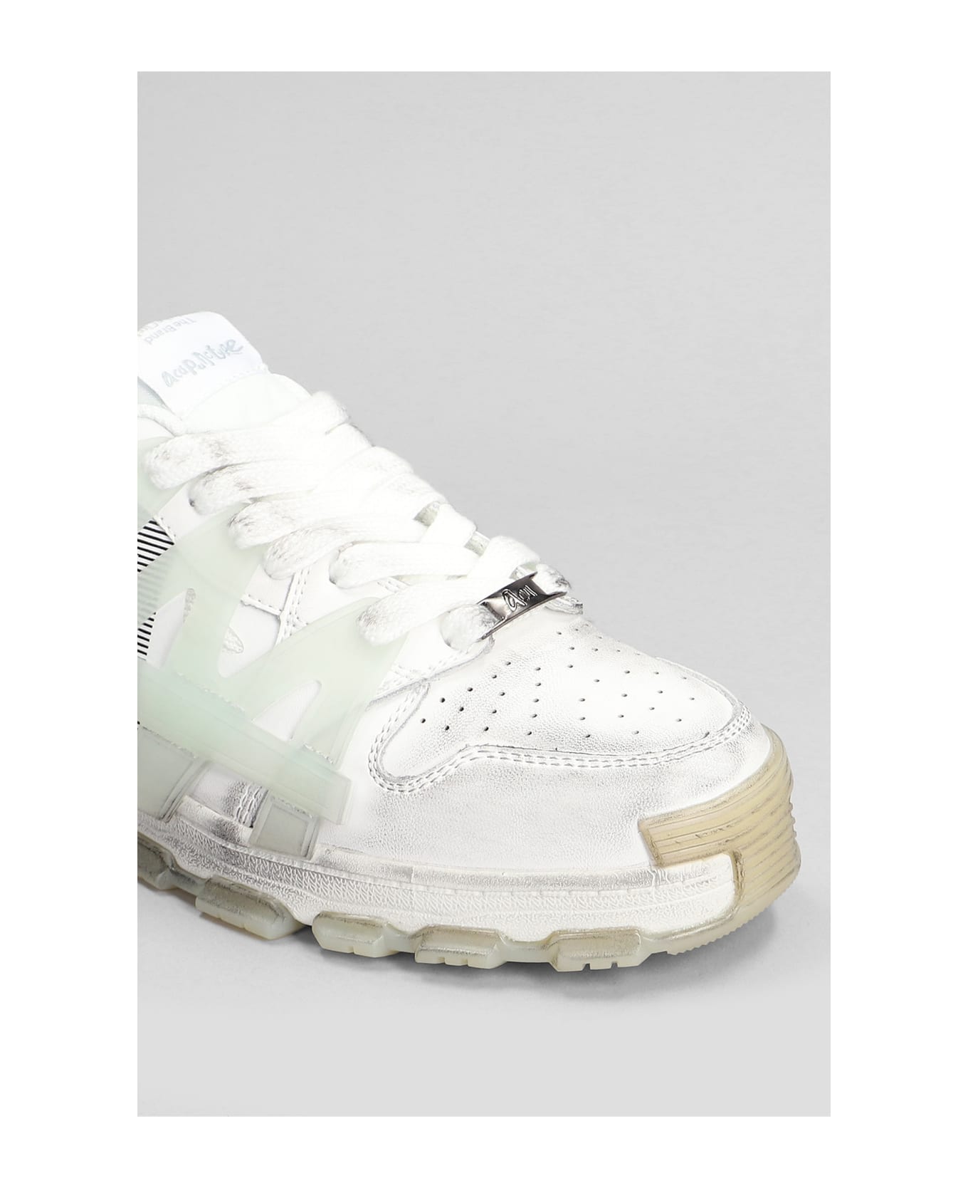Acupuncture Tank Sneakers In White Leather - white