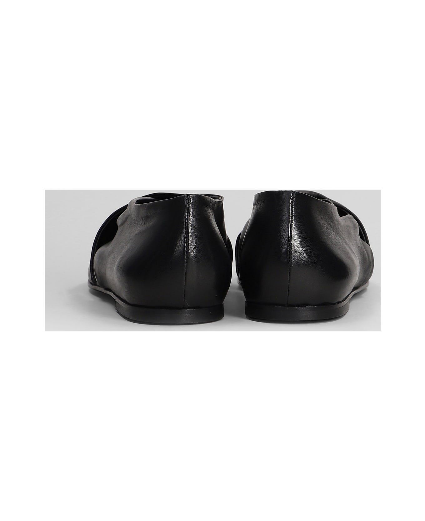 Elena Iachi Ballet Flats In Black Leather - black