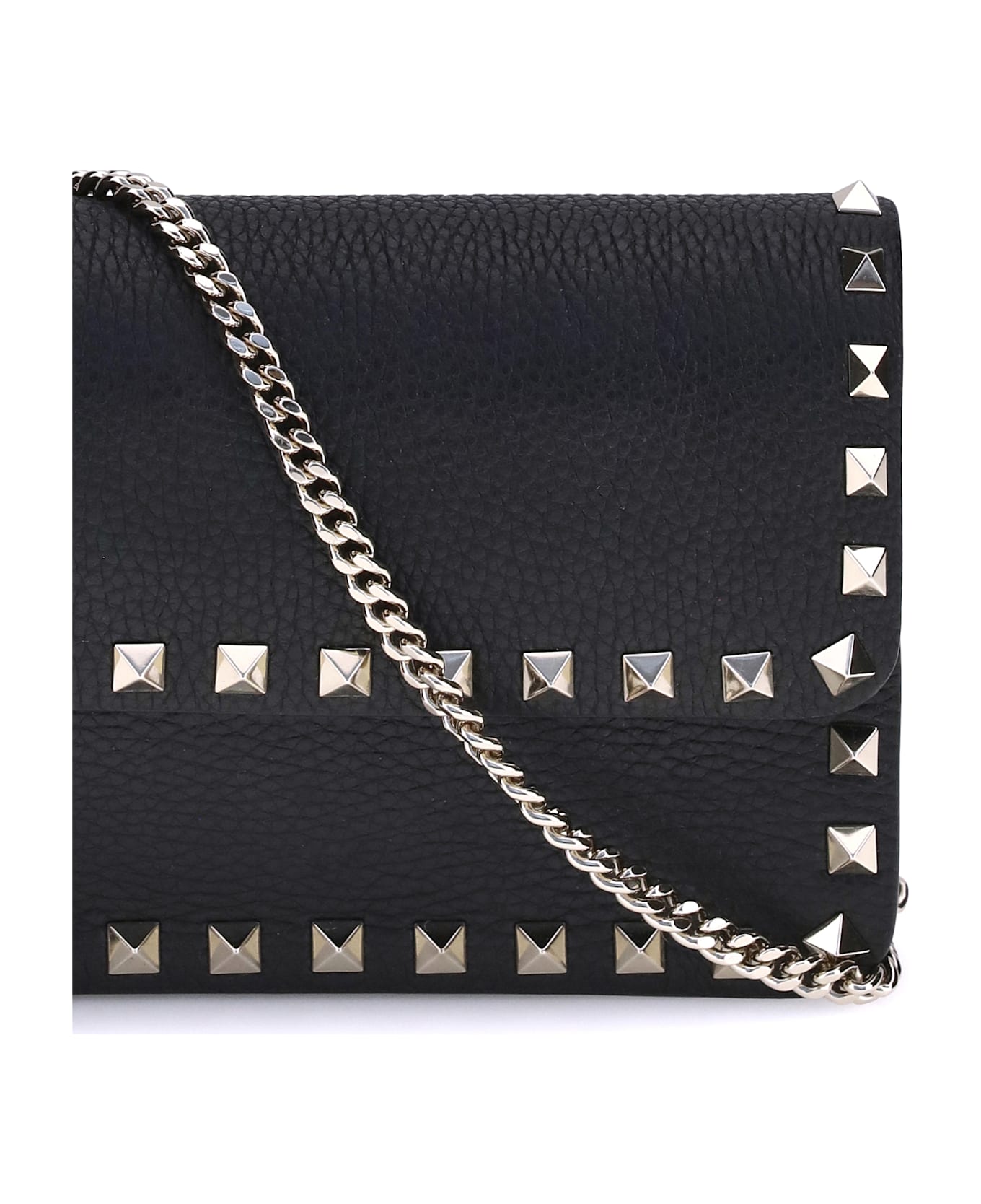 Valentino Garavani Rockstud Pochette With Chain