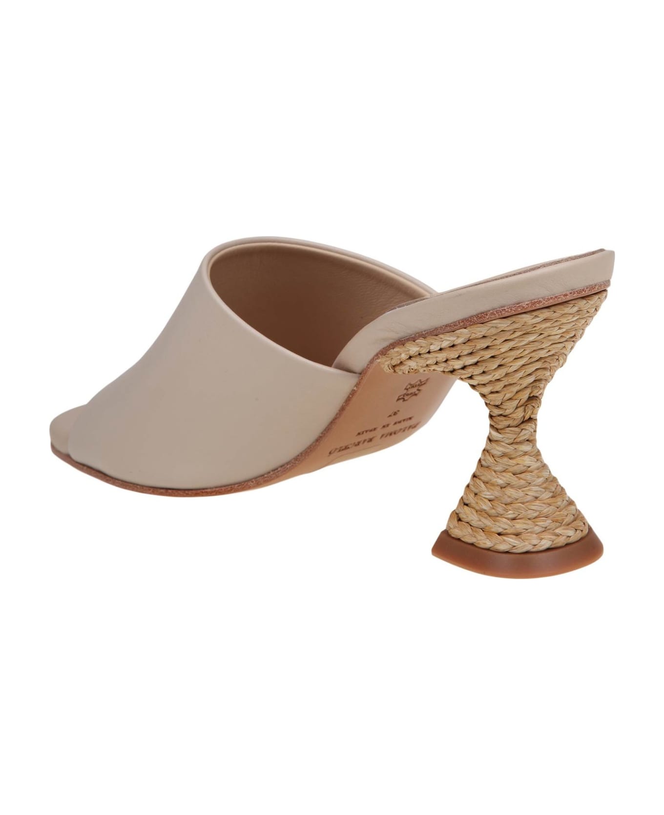 Paloma Barceló Brigite Mules In Ivory Leather - Ivory