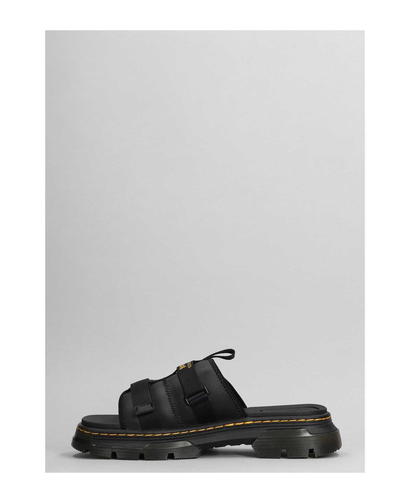 Dr. Martens Ayce Flats In Black Leather - black その他各種シューズ