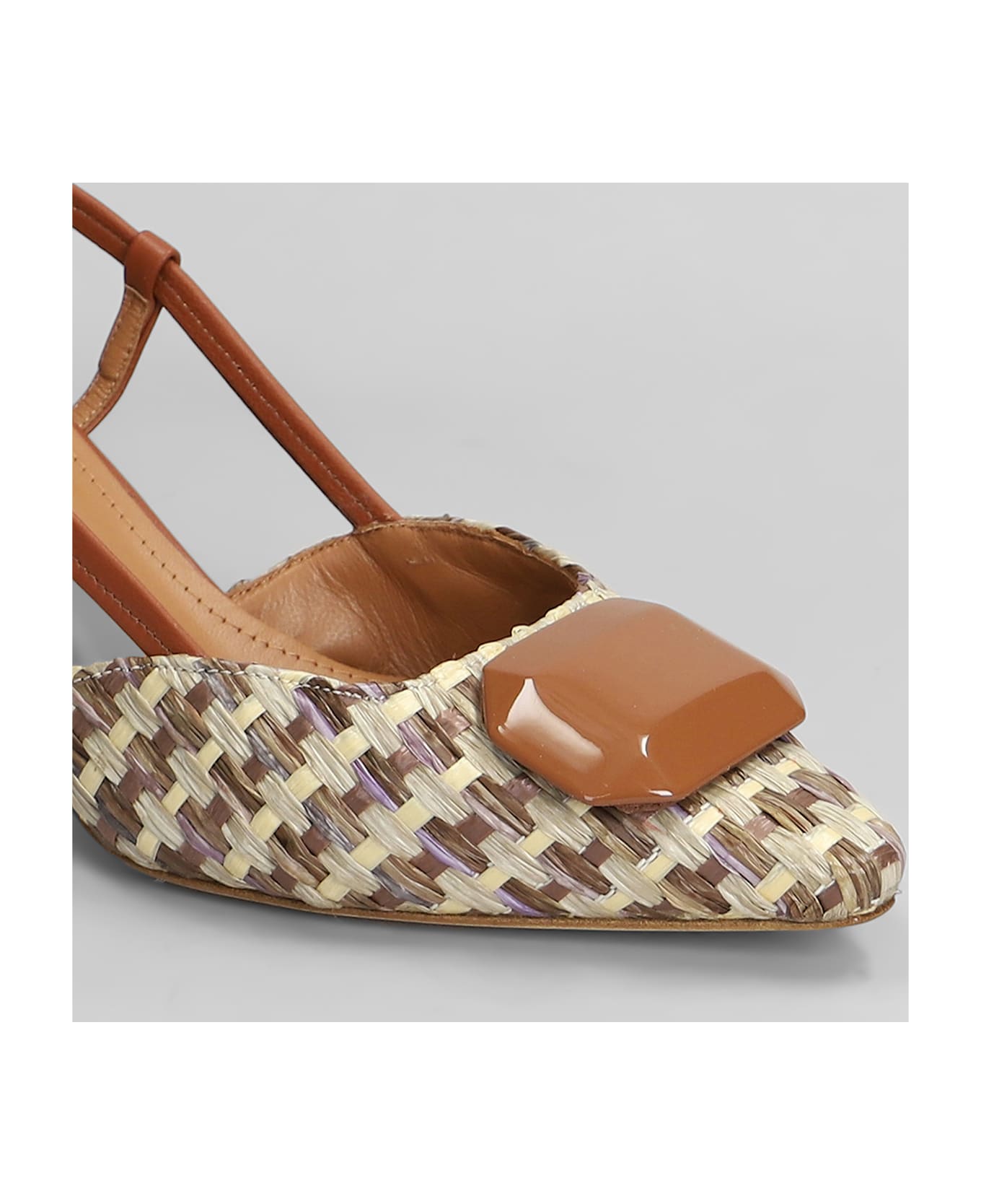 Julie Dee Pumps In Leather Color Raffia - leather color