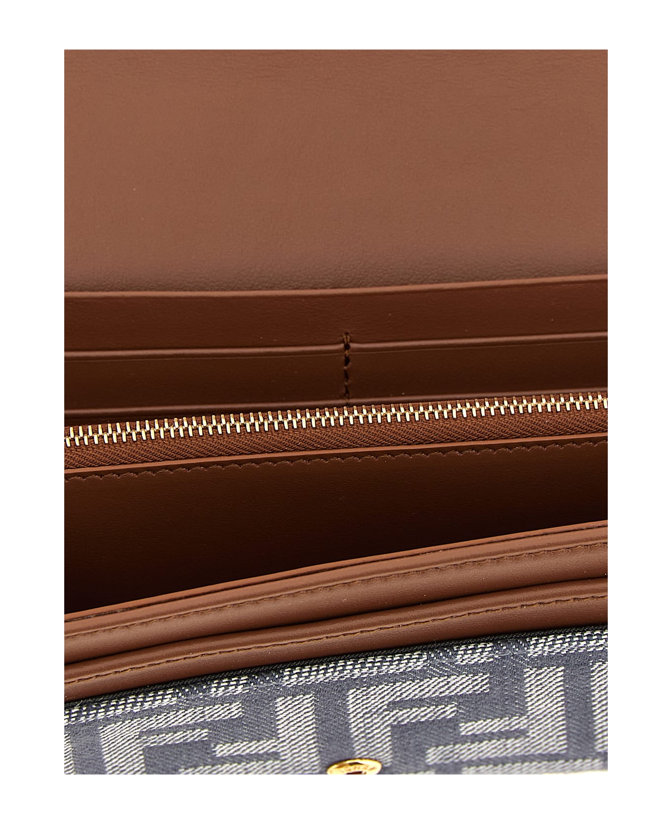 Fendi 
continental Baguette
 Wallet On Chain - Blue