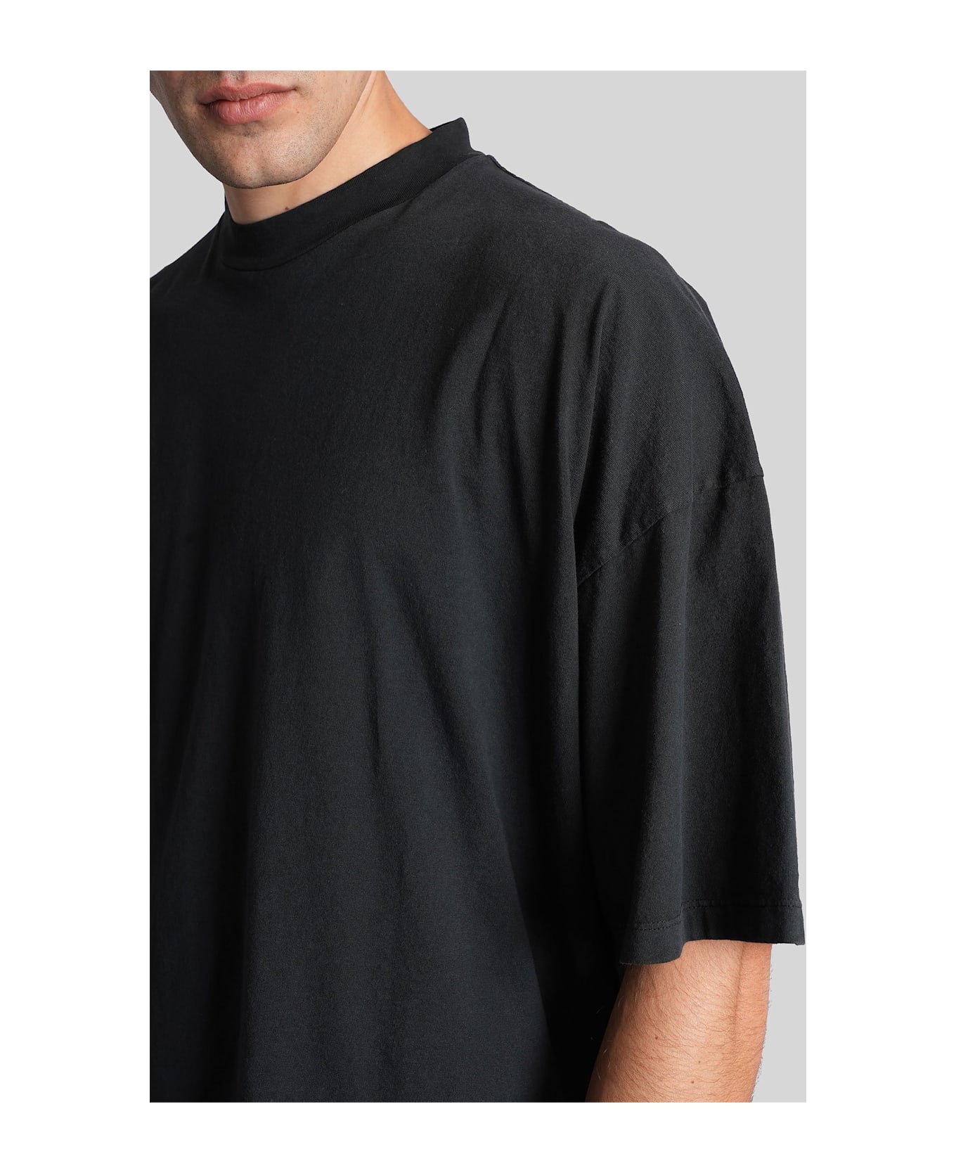 Haikure Virgil T-shirt In Black Cotton - black シャツ
