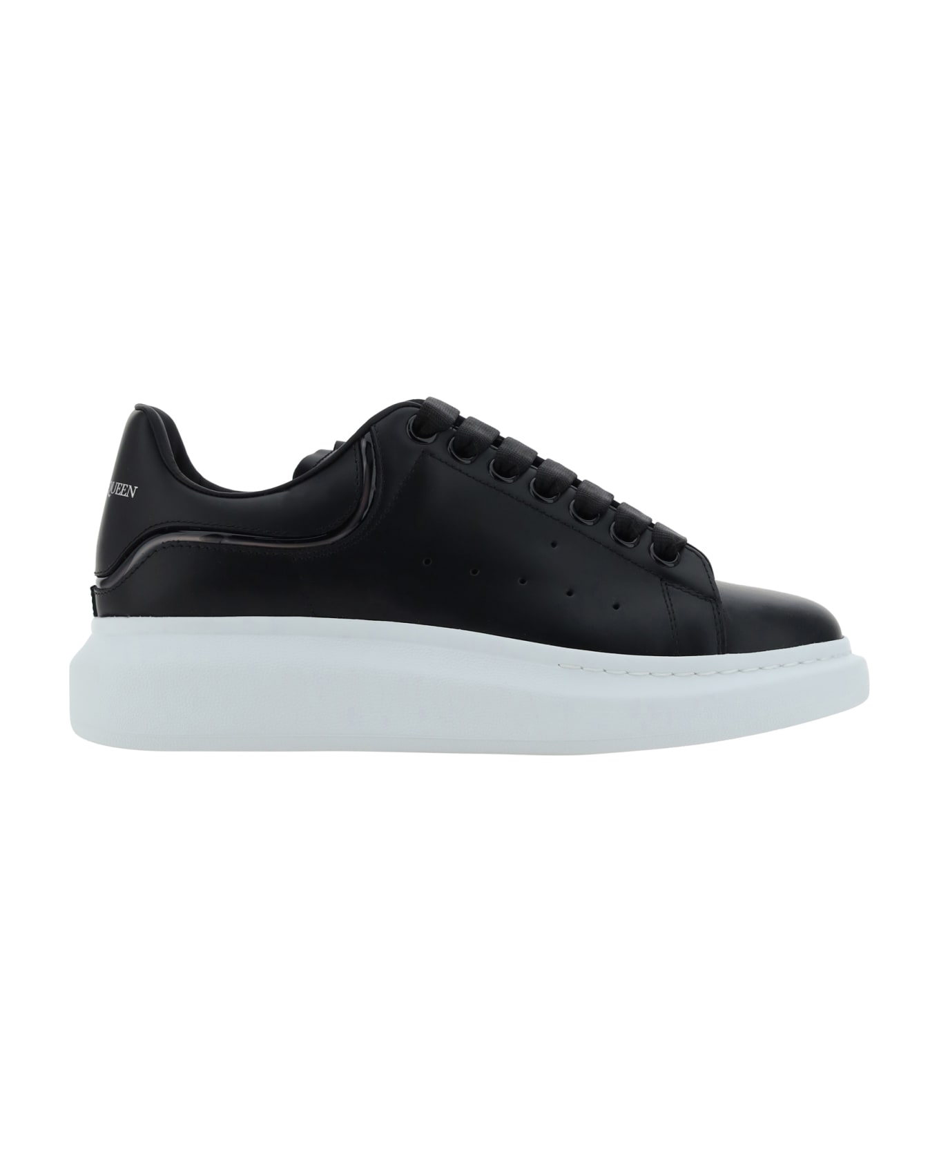 Alexander McQueen Low Top Sneakers With Oversized Platform And Logo In Leather - Black/fume