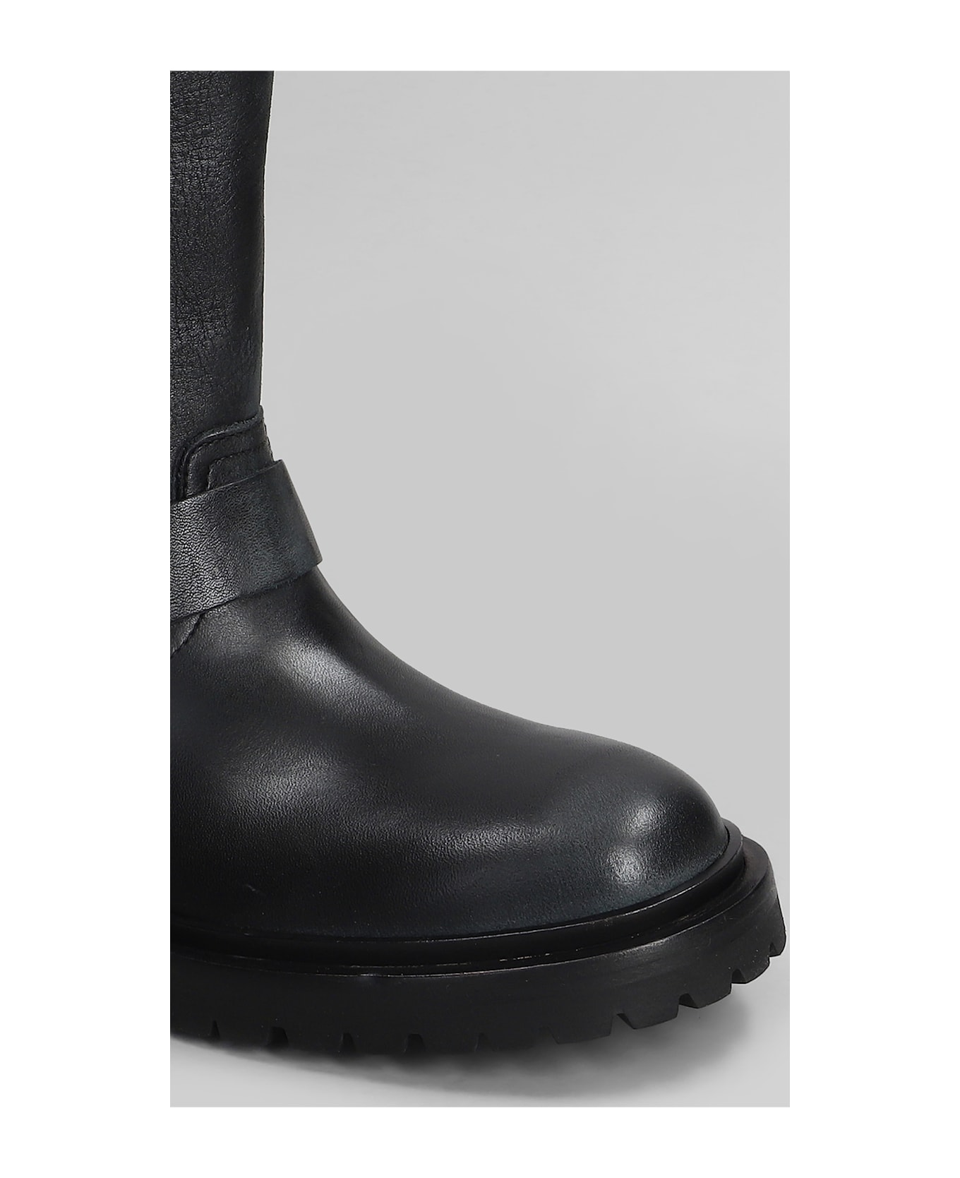 Golden Goose Kurt Low Heels Ankle Boots - black