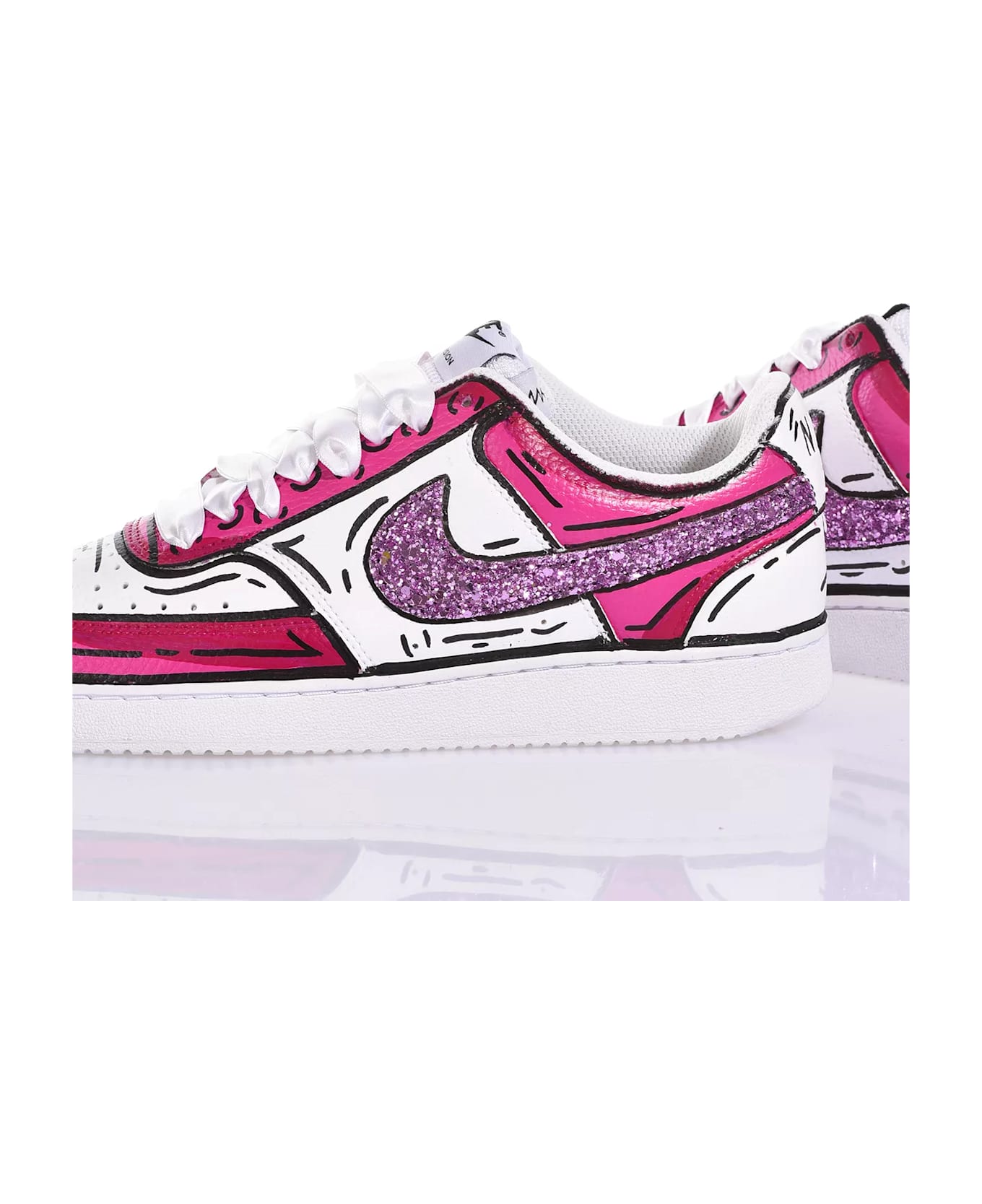 Mimanera Nike Comics Cherry