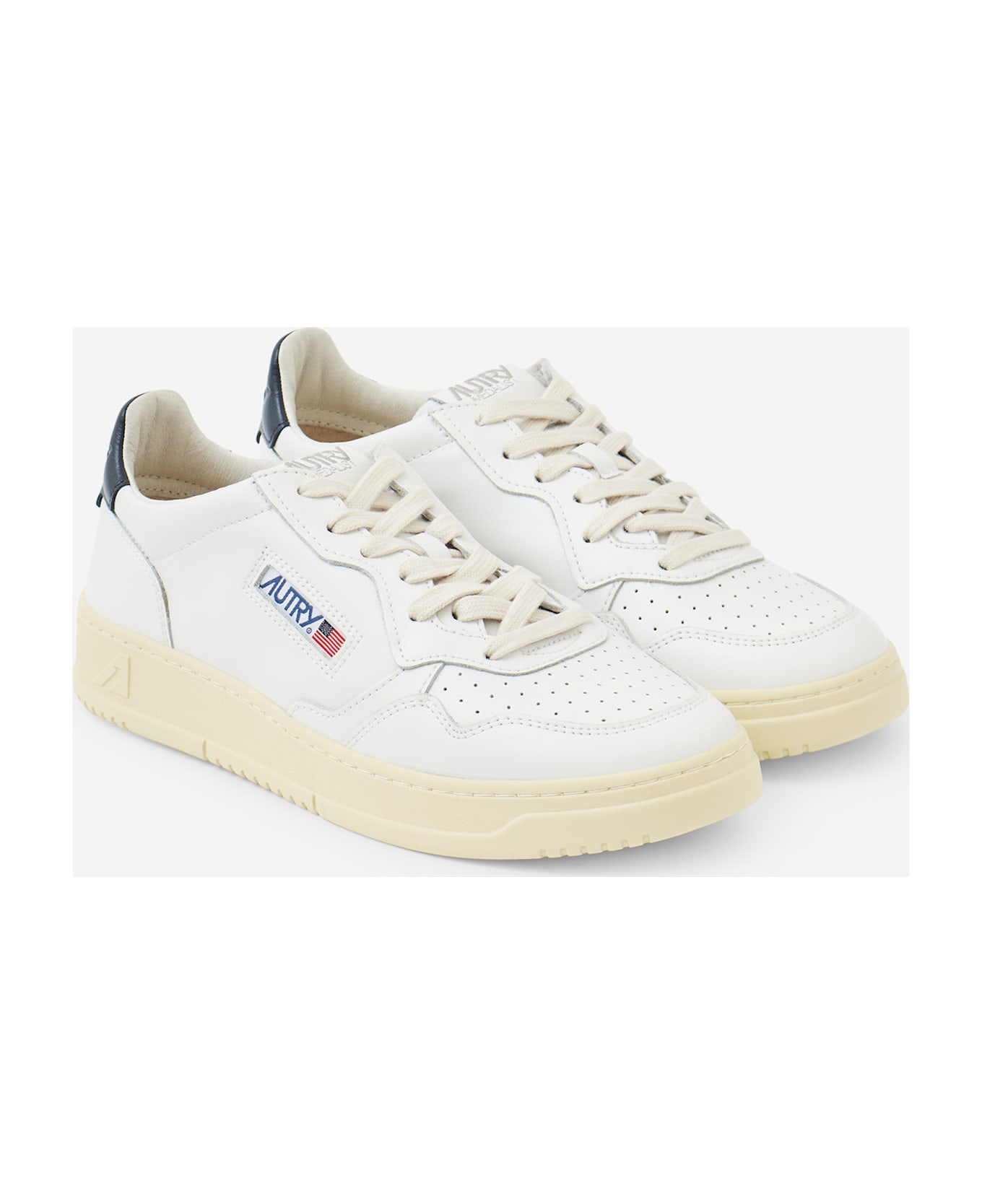 Autry 01 Low Sneakers - white
