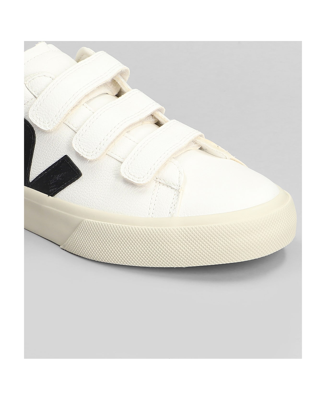 Veja Recife Sneakers In White Leather - WHITE