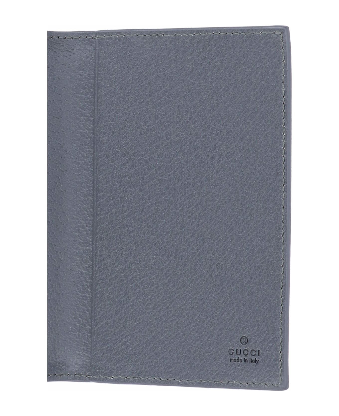 Gucci 
gg
 Bi-fold Passport Holder - Gray