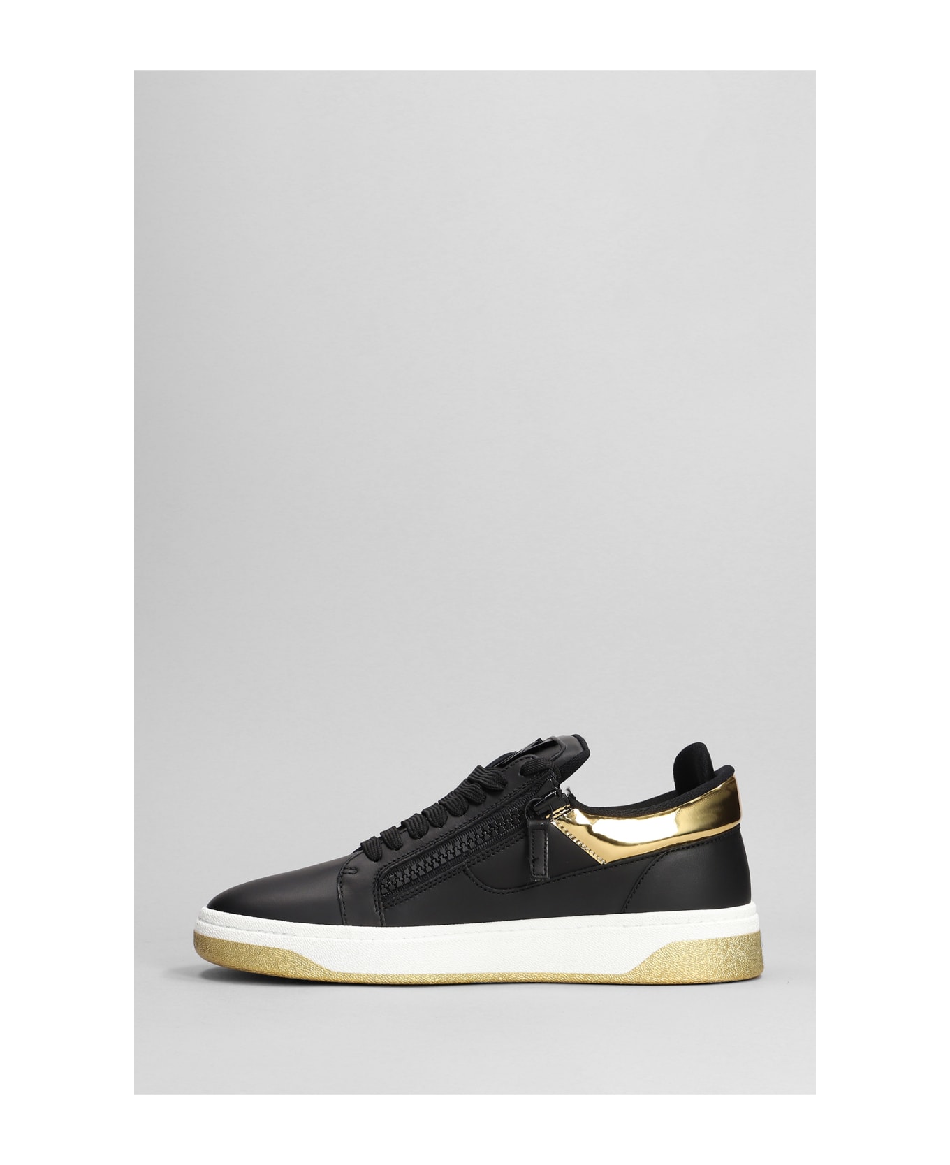 Giuseppe Zanotti Gz 94 Sneakers In Black Leather - Nero