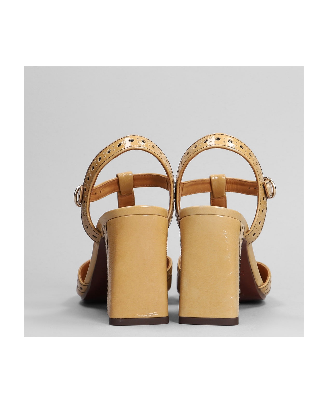 Chie Mihara Mira Pumps In Beige Leather - beige ハイヒール