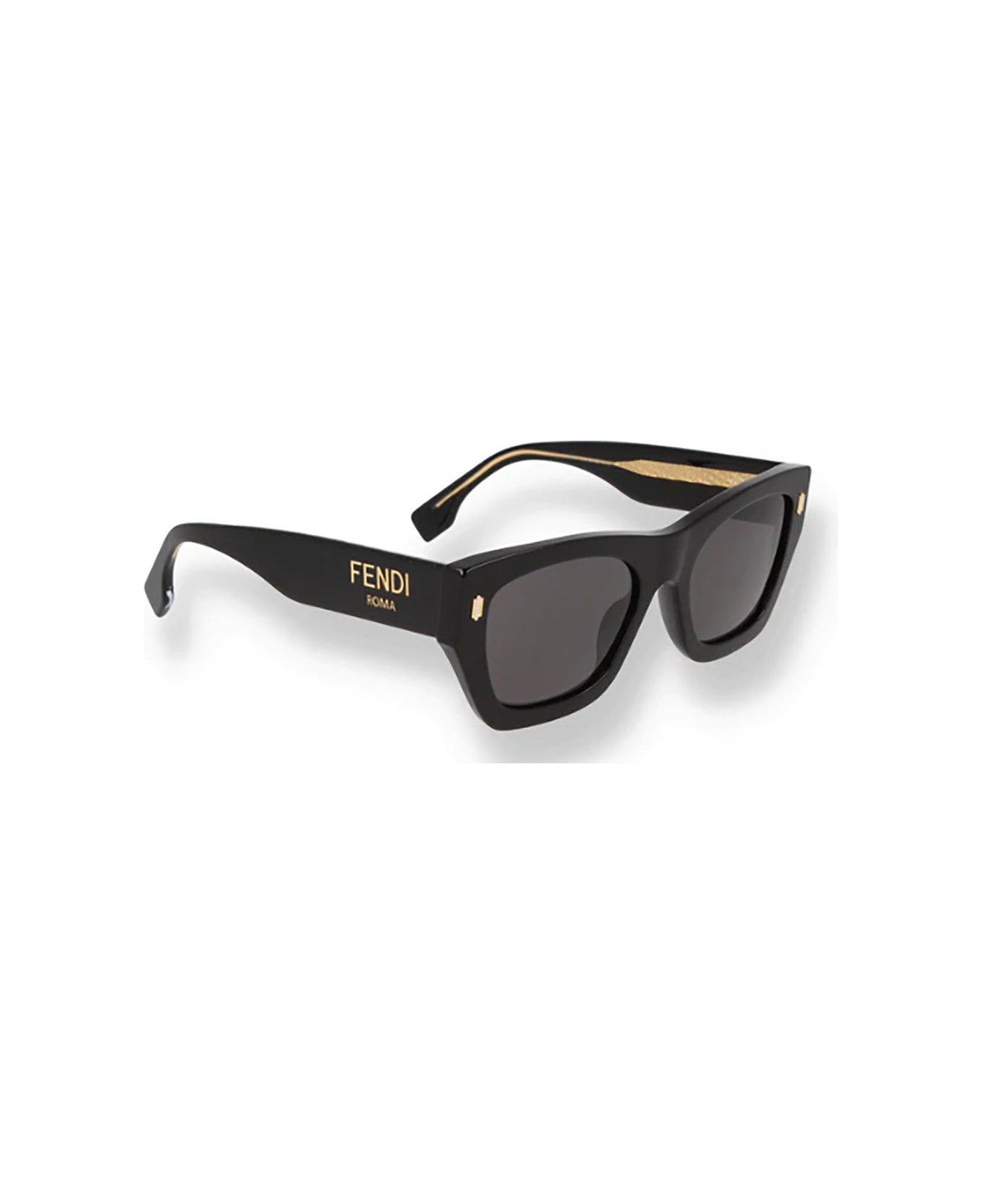 Fendi Eyewear Square Frame Sunglasses - 01a