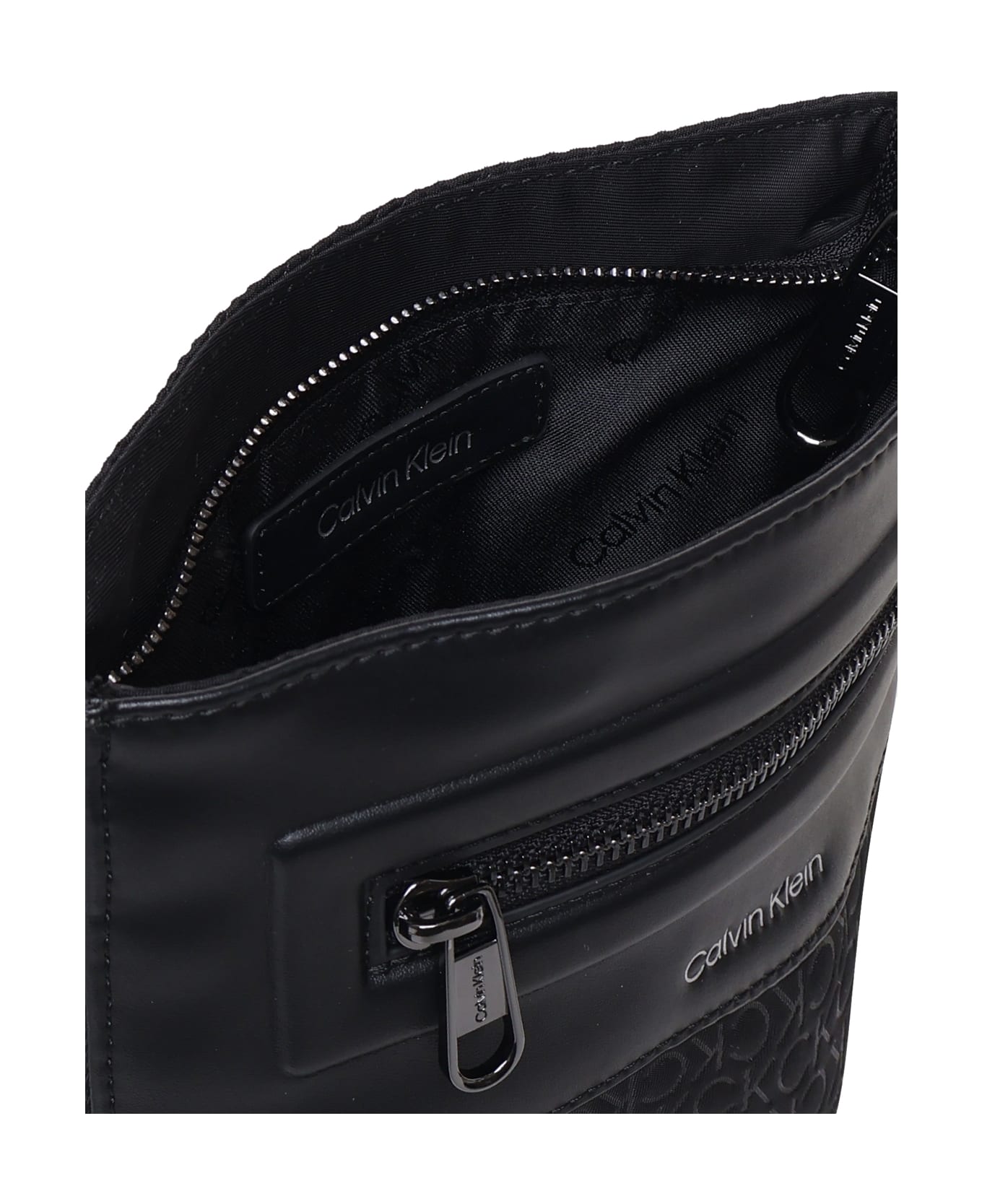 Calvin Klein Flat Shoulder Bag With Logo - Black