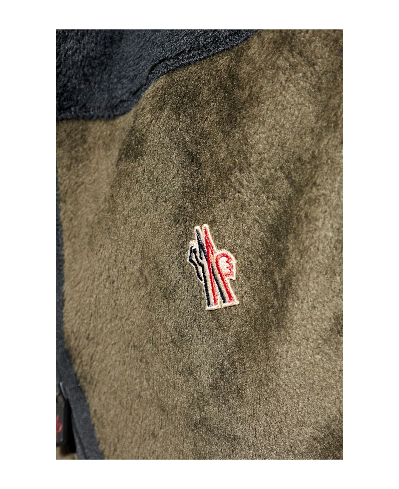 Moncler Grenoble Moncler Grenoble Performance & Style