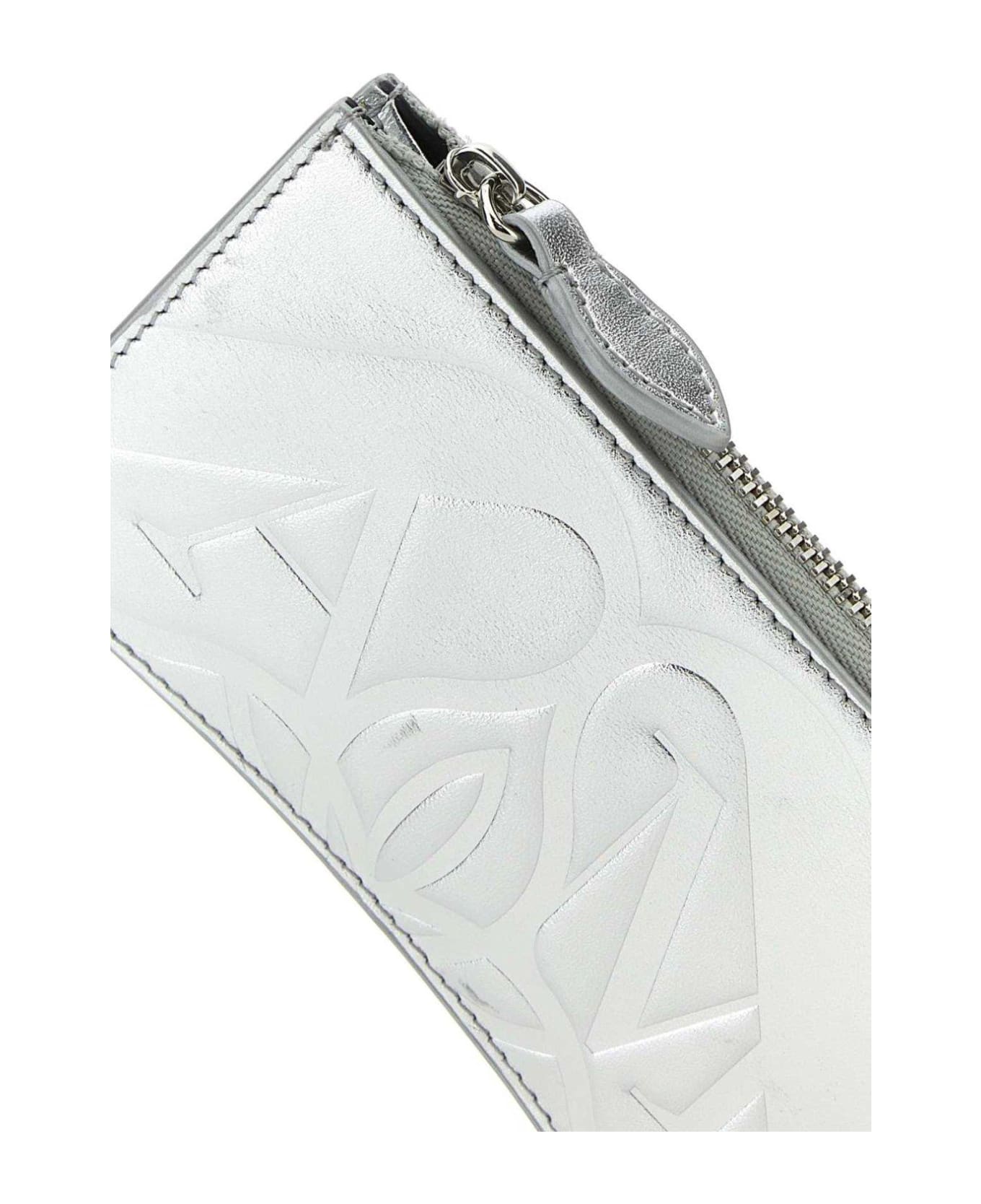 Alexander McQueen Zipped Wallet - Argento