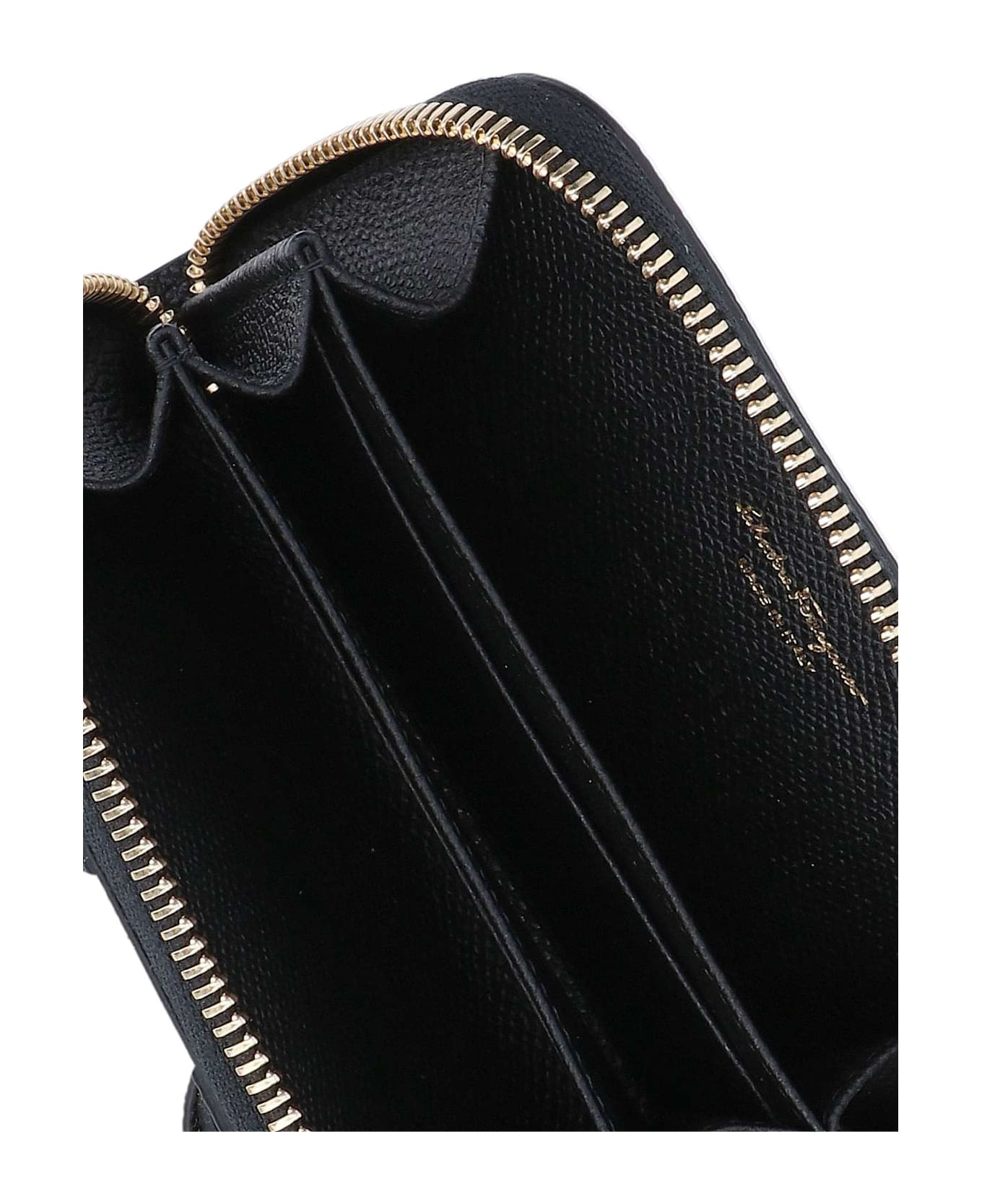 Ferragamo 
fiocco Vara
 Business Card Holder - Black  