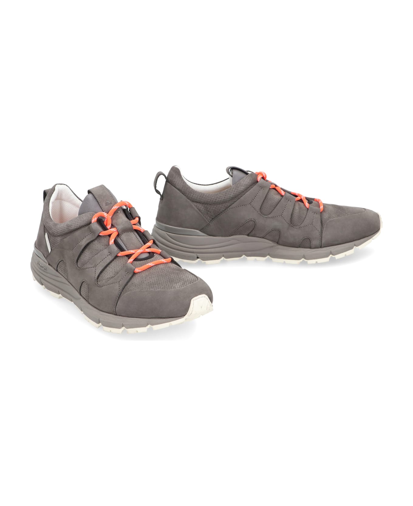 Volta Fuga Low-top Sneakers - grey