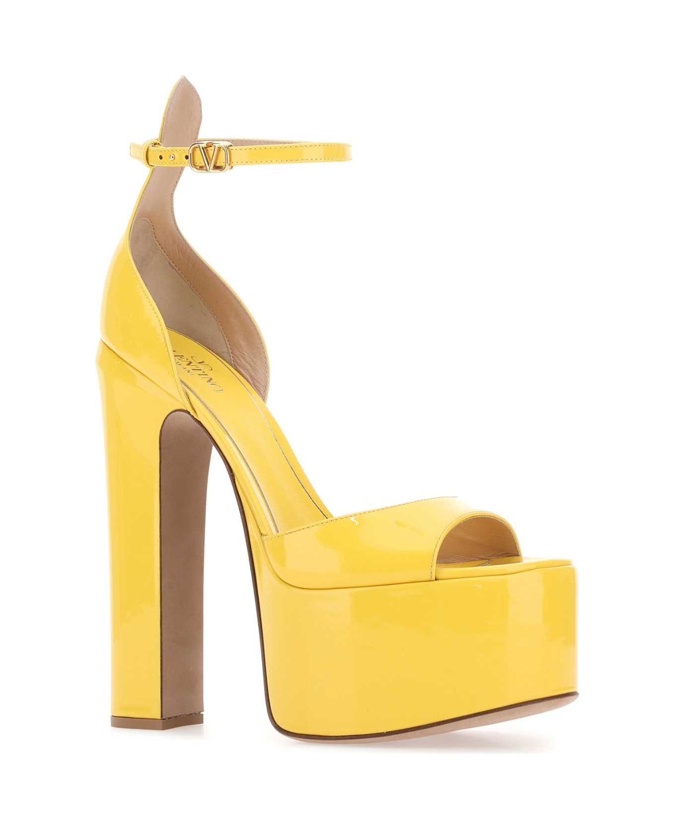 Valentino Garavani Yellow Leather Tan-go Sandals - KN8