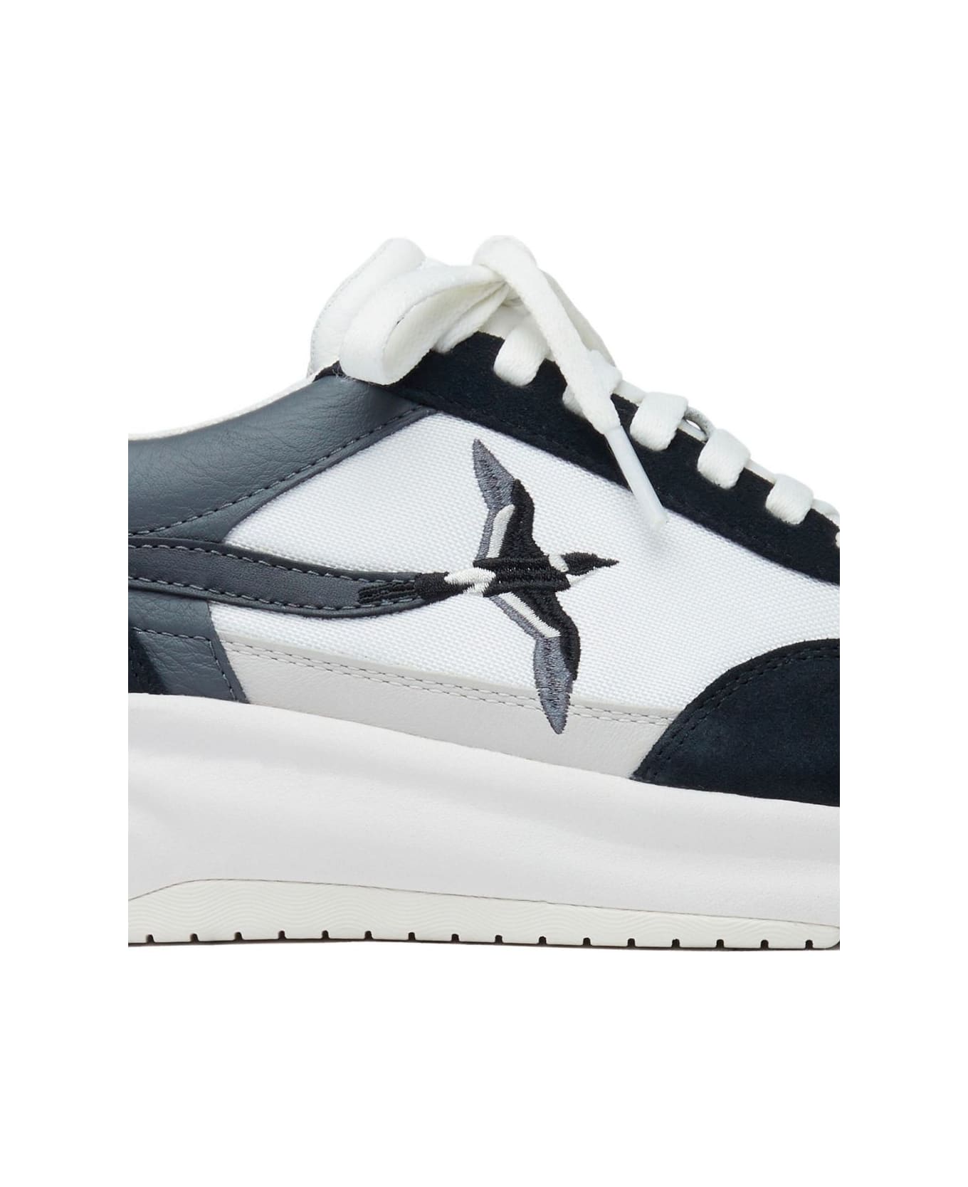 Axel Arigato Sneakers Genesis Neo Bird Runner - Black