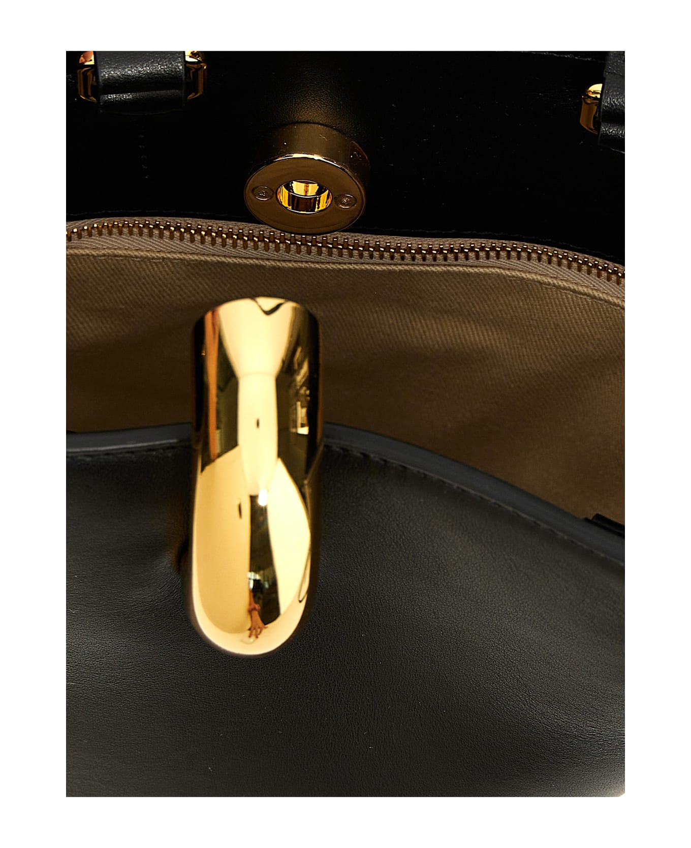 Jacquemus 
le Petit Bambola
 Mini Handbag - Black  