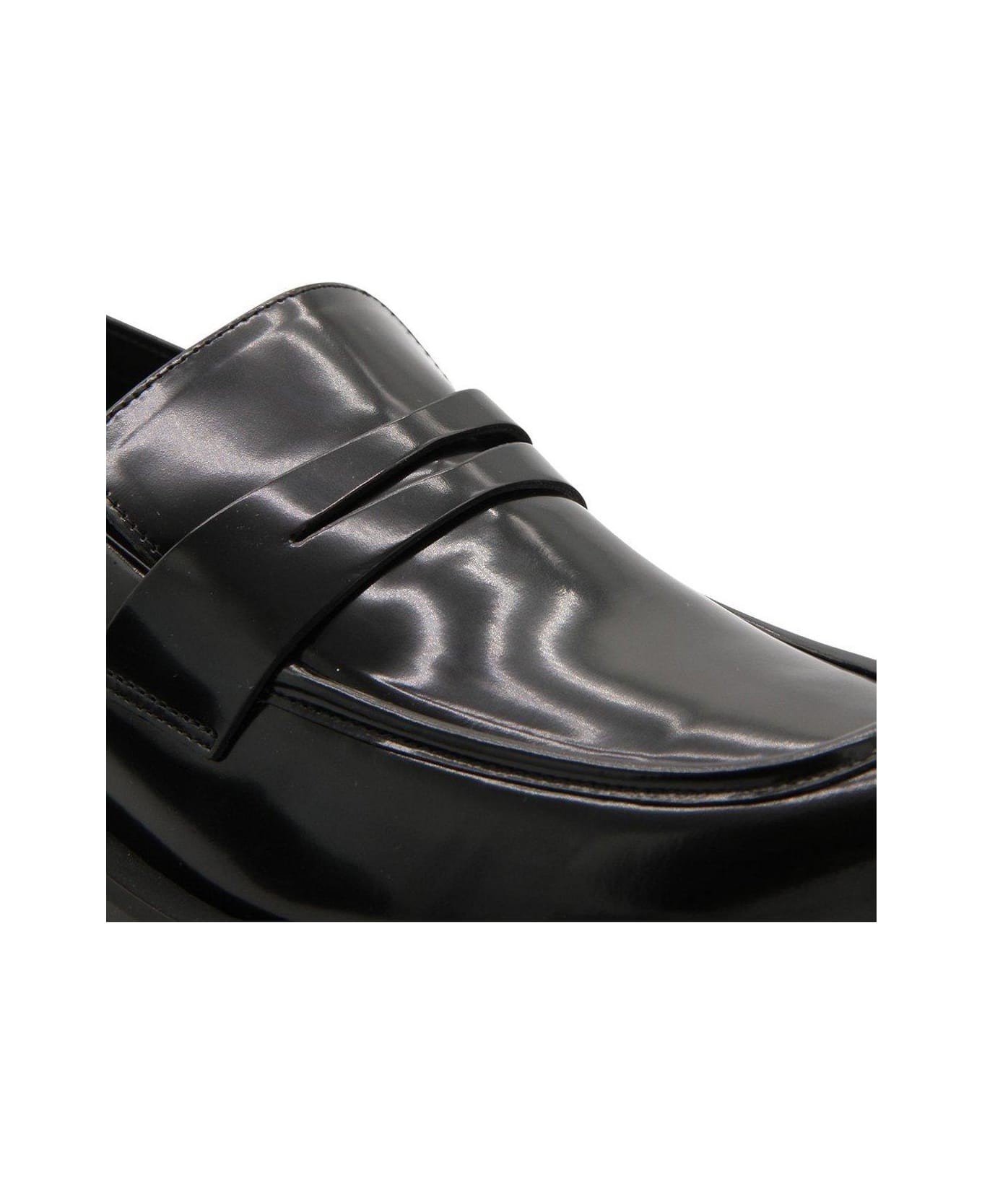 Stuart Weitzman Palmer Slip-on Loafers - Black