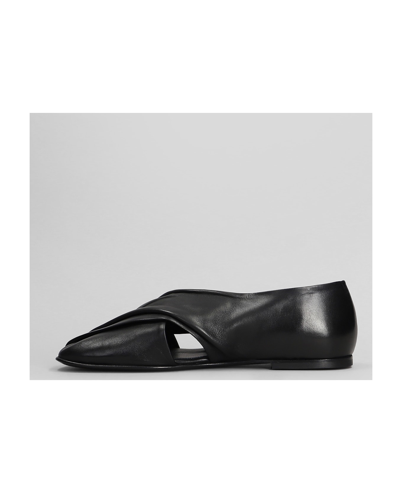Elena Iachi Ballet Flats In Black Leather - black