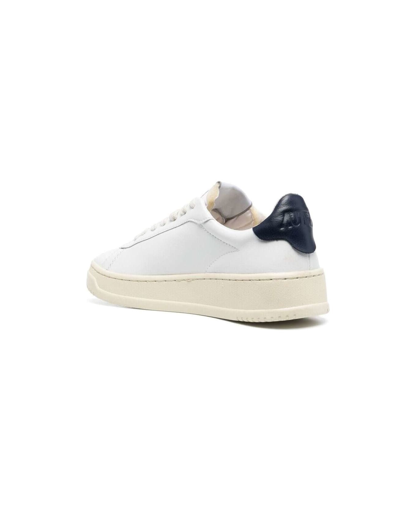 Autry White 'dallas' Sneakers In Calf Leather - White