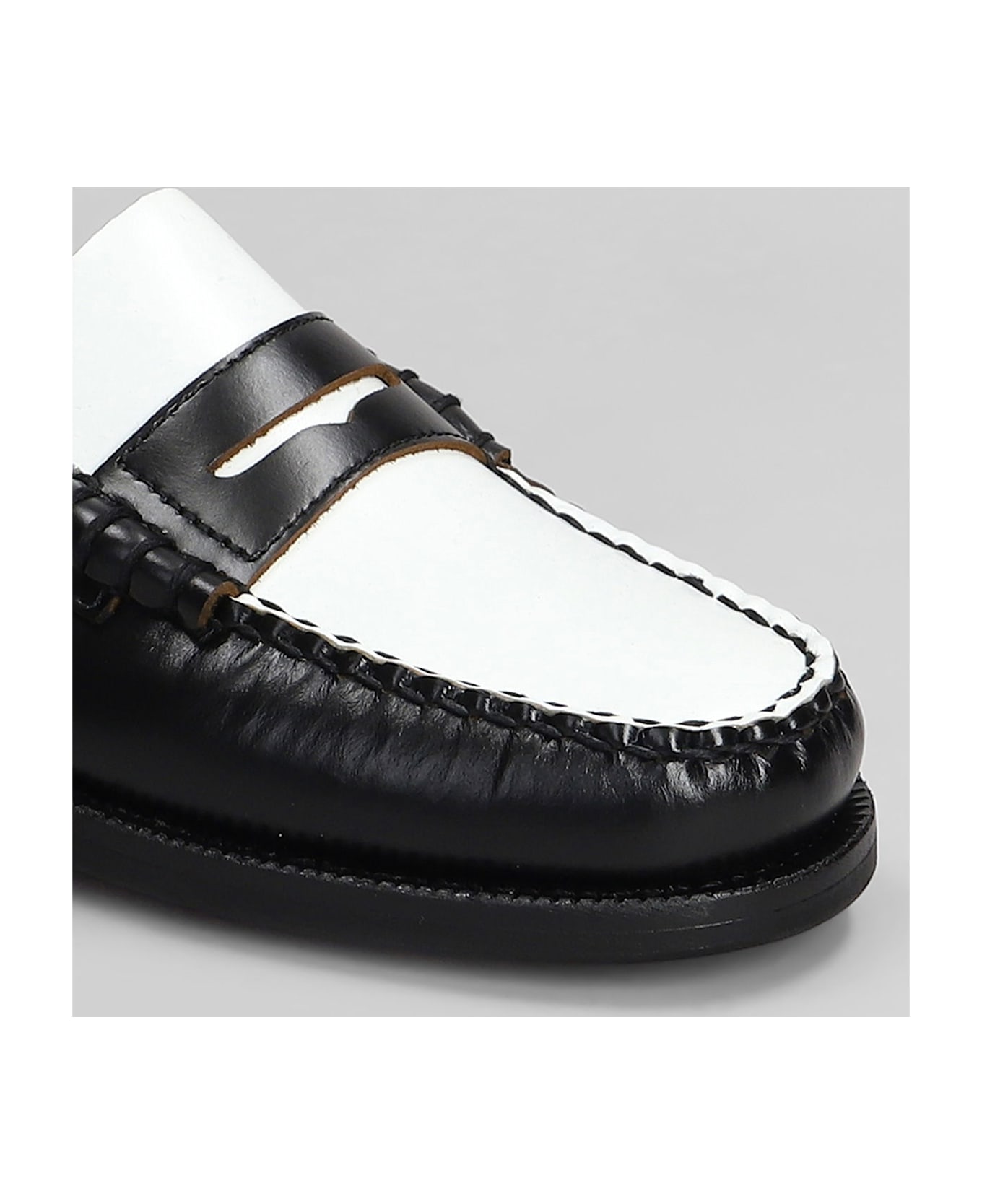 Sebago Classic Dan Loafers In Black Leather - black