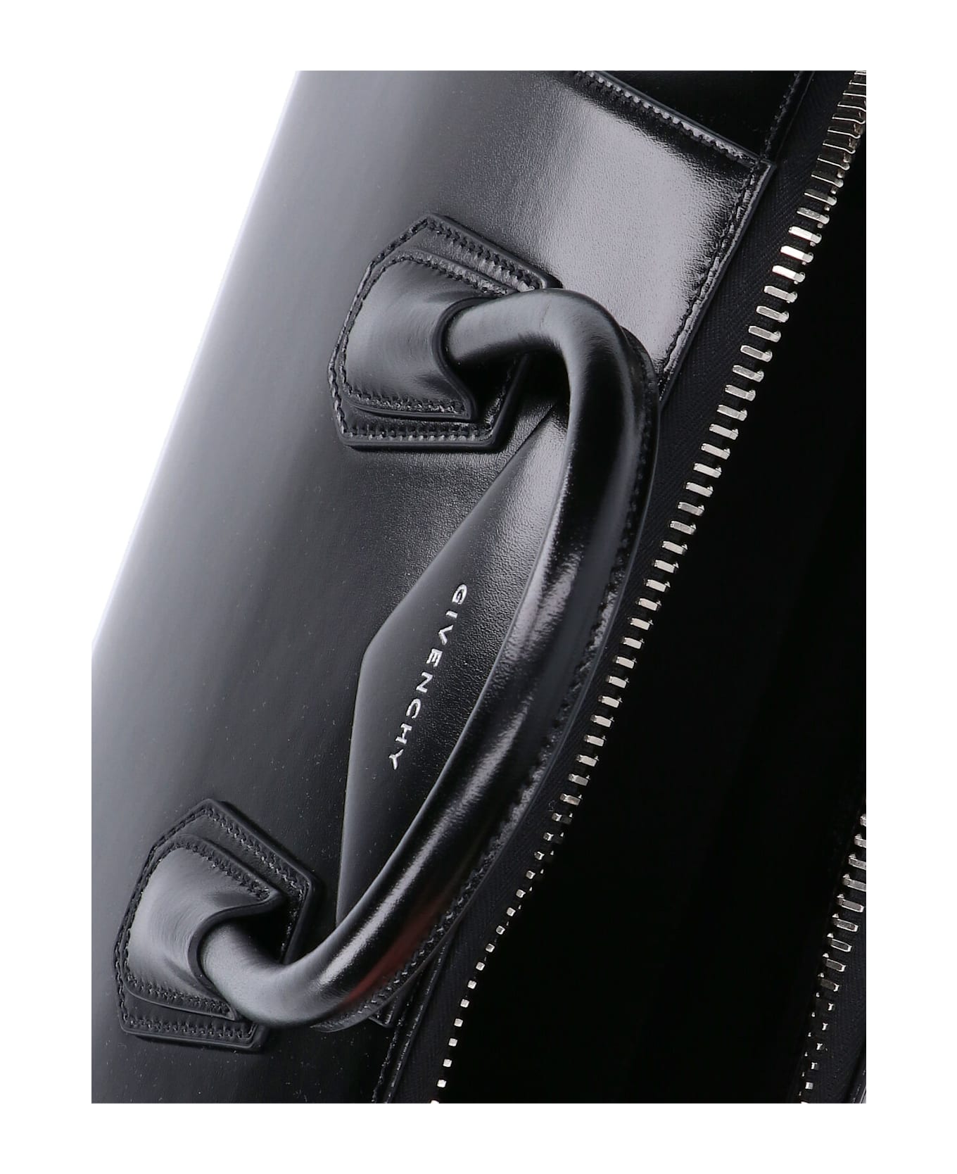 Givenchy 
antigona
 Small Bag - Black