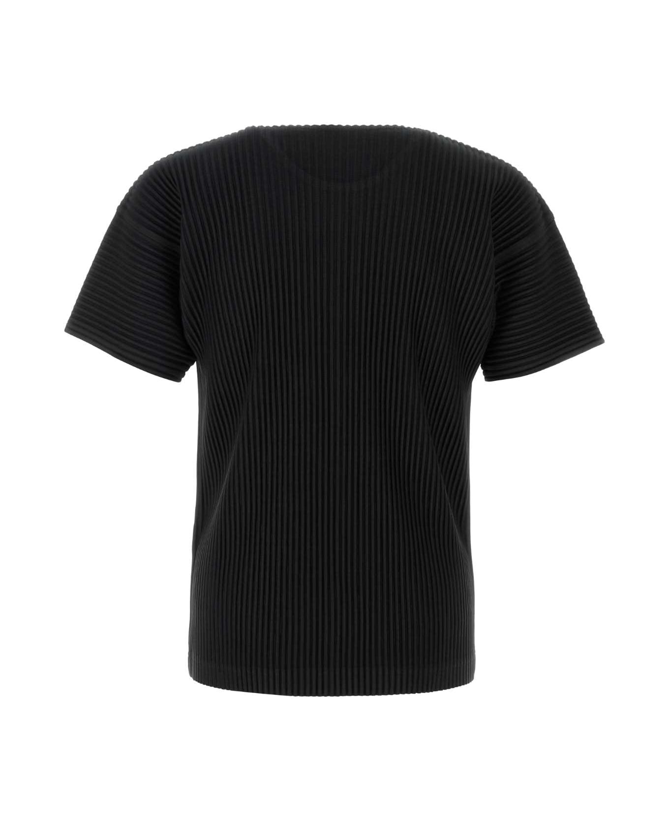 Homme Plissé Issey Miyake Black Polyester T-shirt - Black