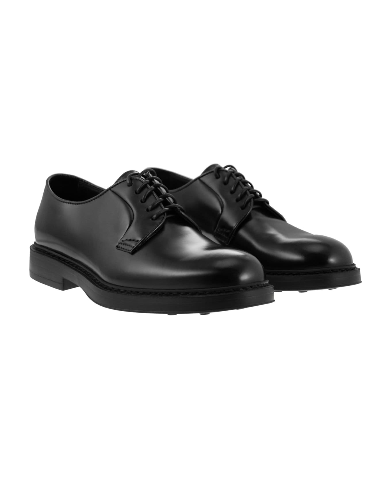 Doucal's Leather Derby Lace-up - Black
