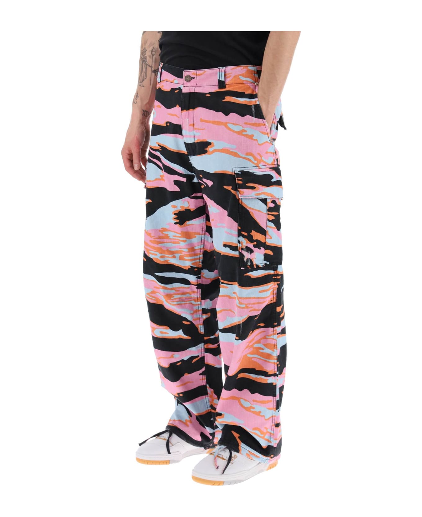 ERL Camouflage Cargo Pants - ERL PINK RAVE CAMO 2 (Black)